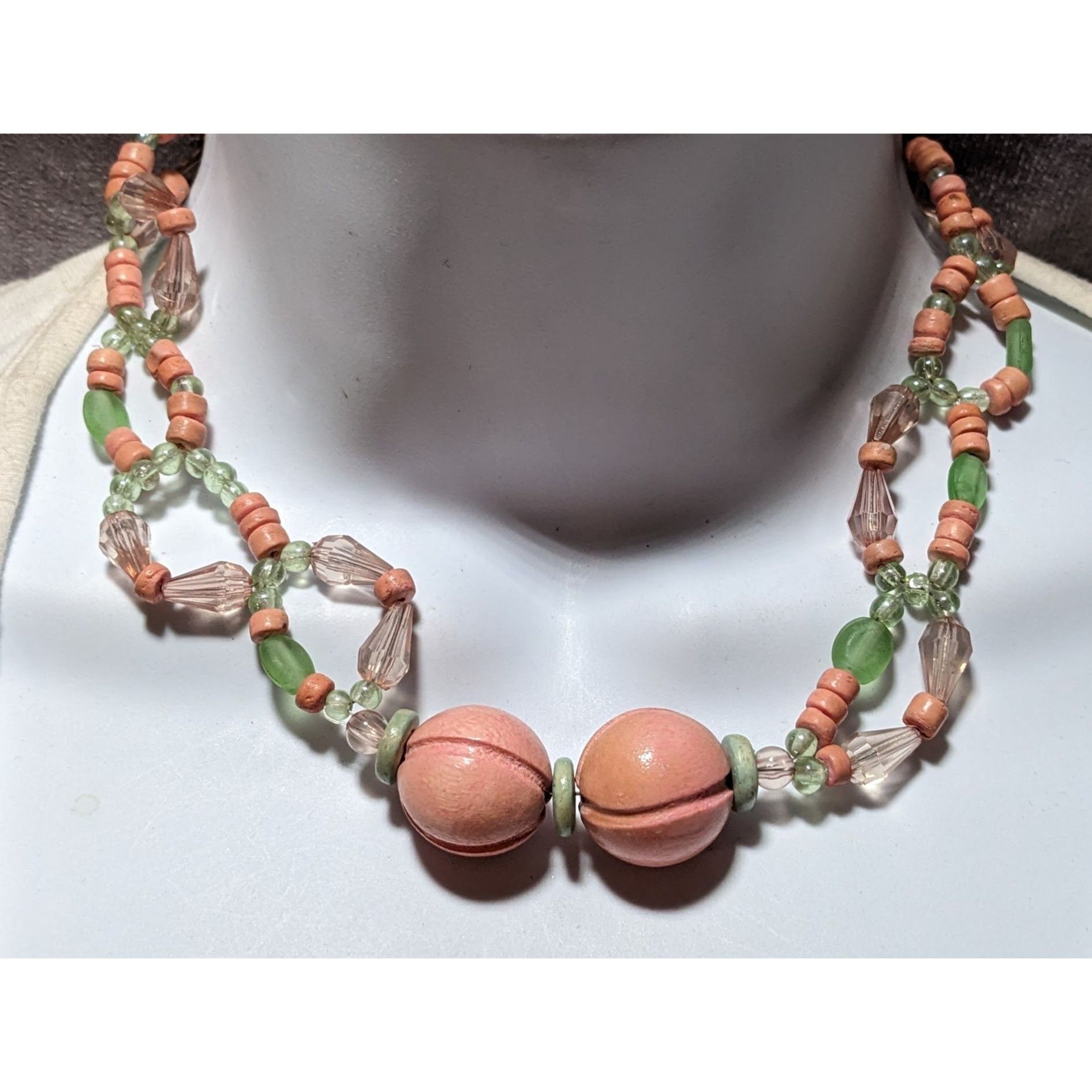 Other Vintage Pink Beaded Necklace Size ONE SIZE - 5 Thumbnail