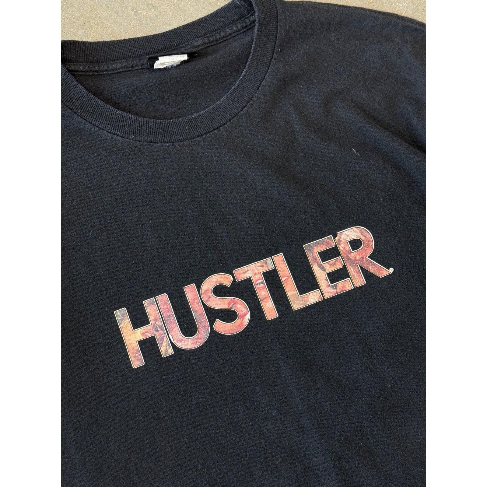 Vintage Vintage 1990s Hustler T-Shirt [XL] Size US XL / EU 56 / 4 - 3 Thumbnail