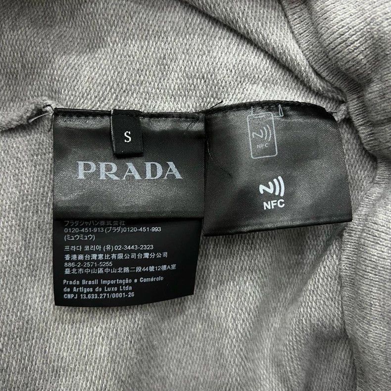 Prada Prada Gray Logo Polo Sweatshirt Size S-2506 Size US S / EU 44-46 / 1 - 6 Thumbnail