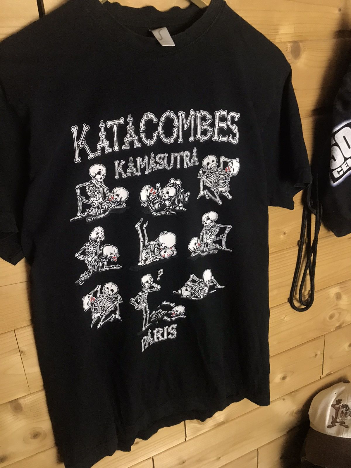 Vintage Katacombes Kamasutra bones t shirt Size US M / EU 48-50 / 2 - 3 Thumbnail