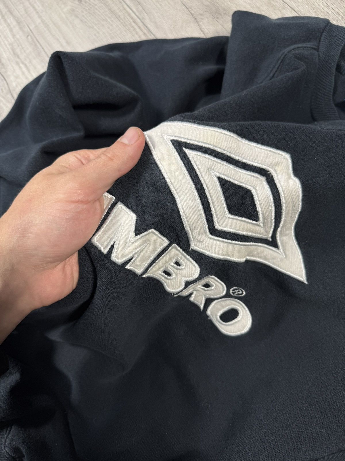 Umbro Vintage baggy hype soccer Umbro sweatshirt hype y2k opium Size US L / EU 52-54 / 3 - 4 Thumbnail