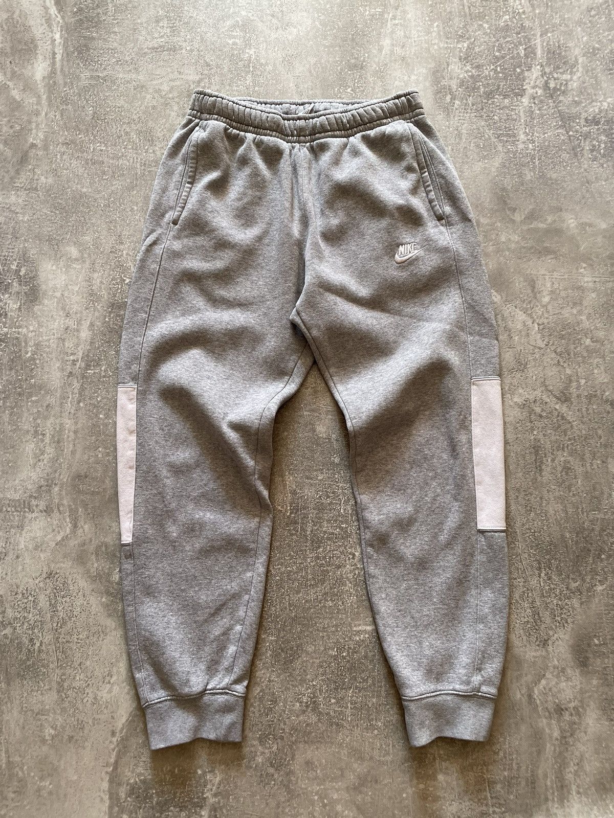 Nike × Vintage Vintage Nike Sweatpants S Size US 30 / EU 46 - 1 Thumbnail