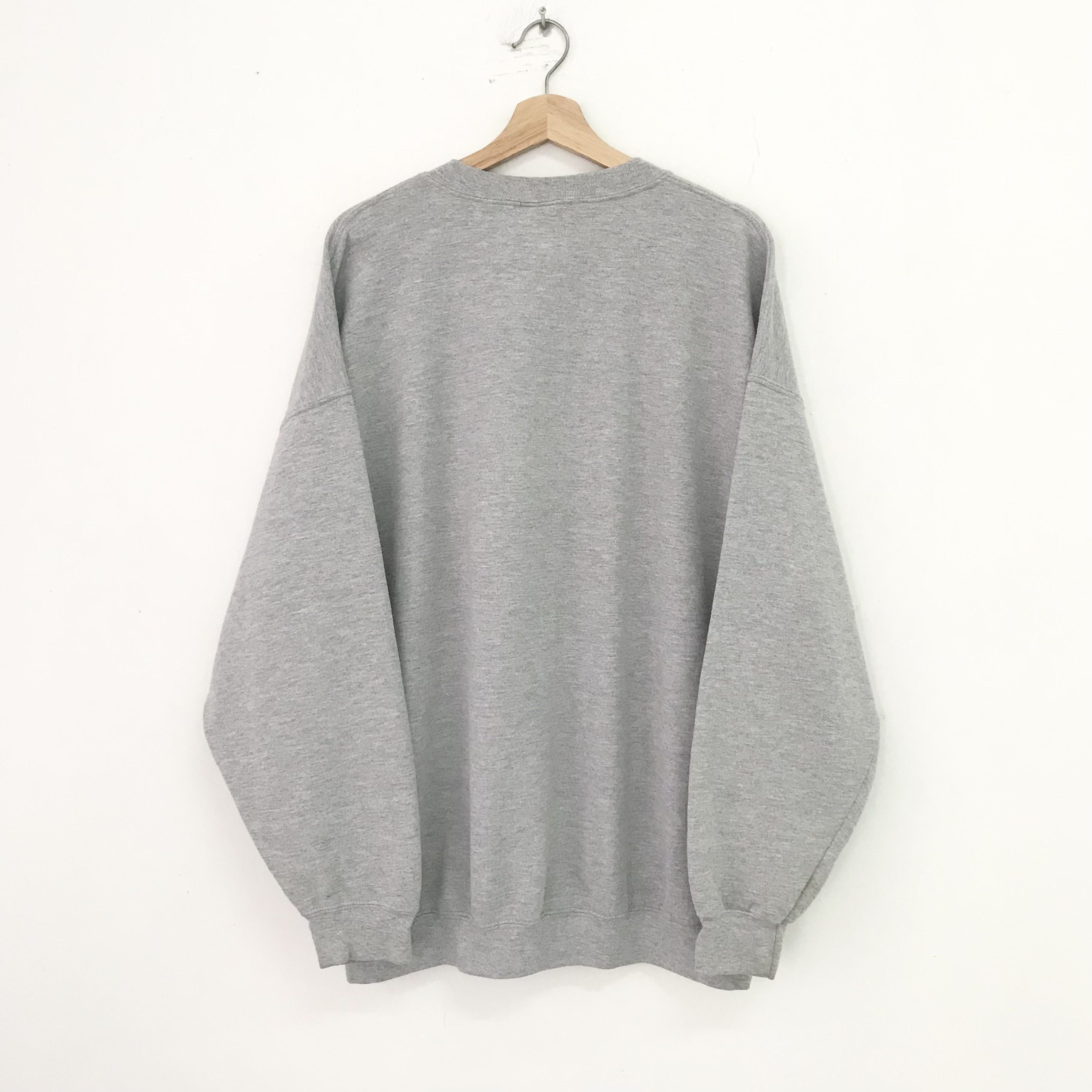 Arts & Science Vintage Grizzly Bear Gray Sweatshirt 2Xlarge Size US XXL / EU 58 / 5 - 2 Thumbnail