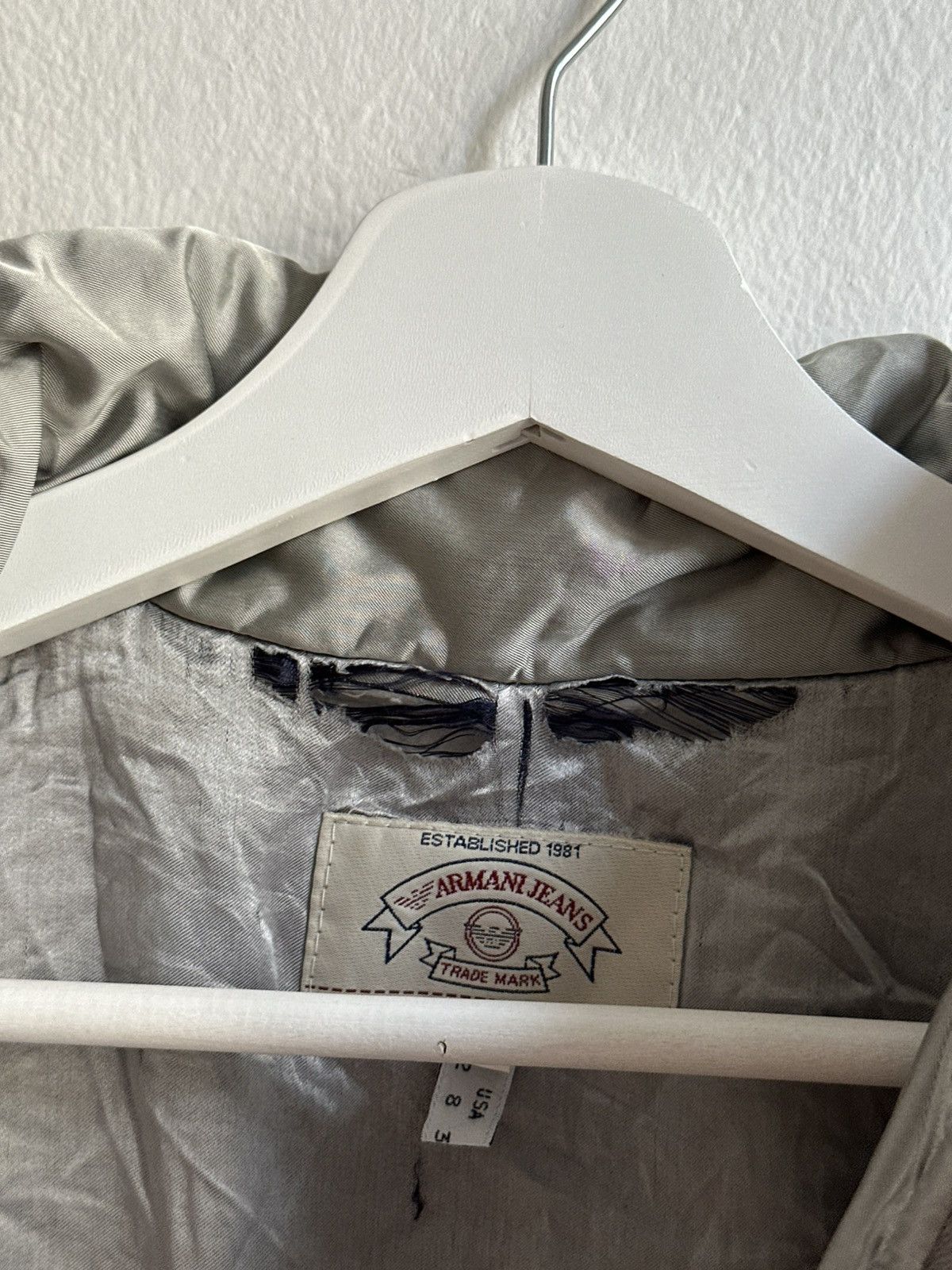 Giorgio Armani Armani Vintage 90s Cropped Unisex Silver Jacket Size M / US 6-8 / IT 42-44 - 11 Thumbnail