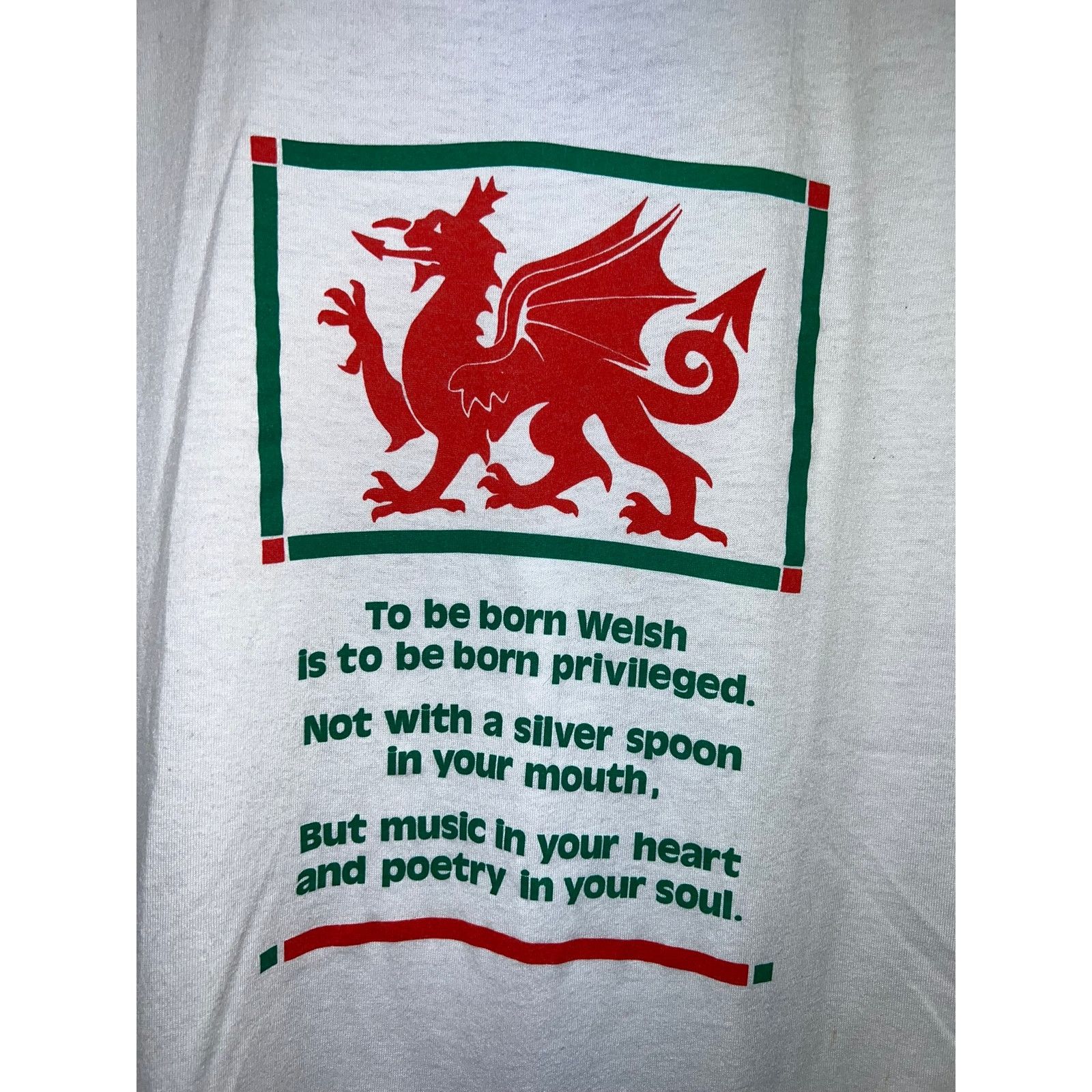Vintage Vintage Welsh Shirt Dragon Graphic Music Poetry White 90s L Size US M / EU 48-50 / 2 - 2 Thumbnail
