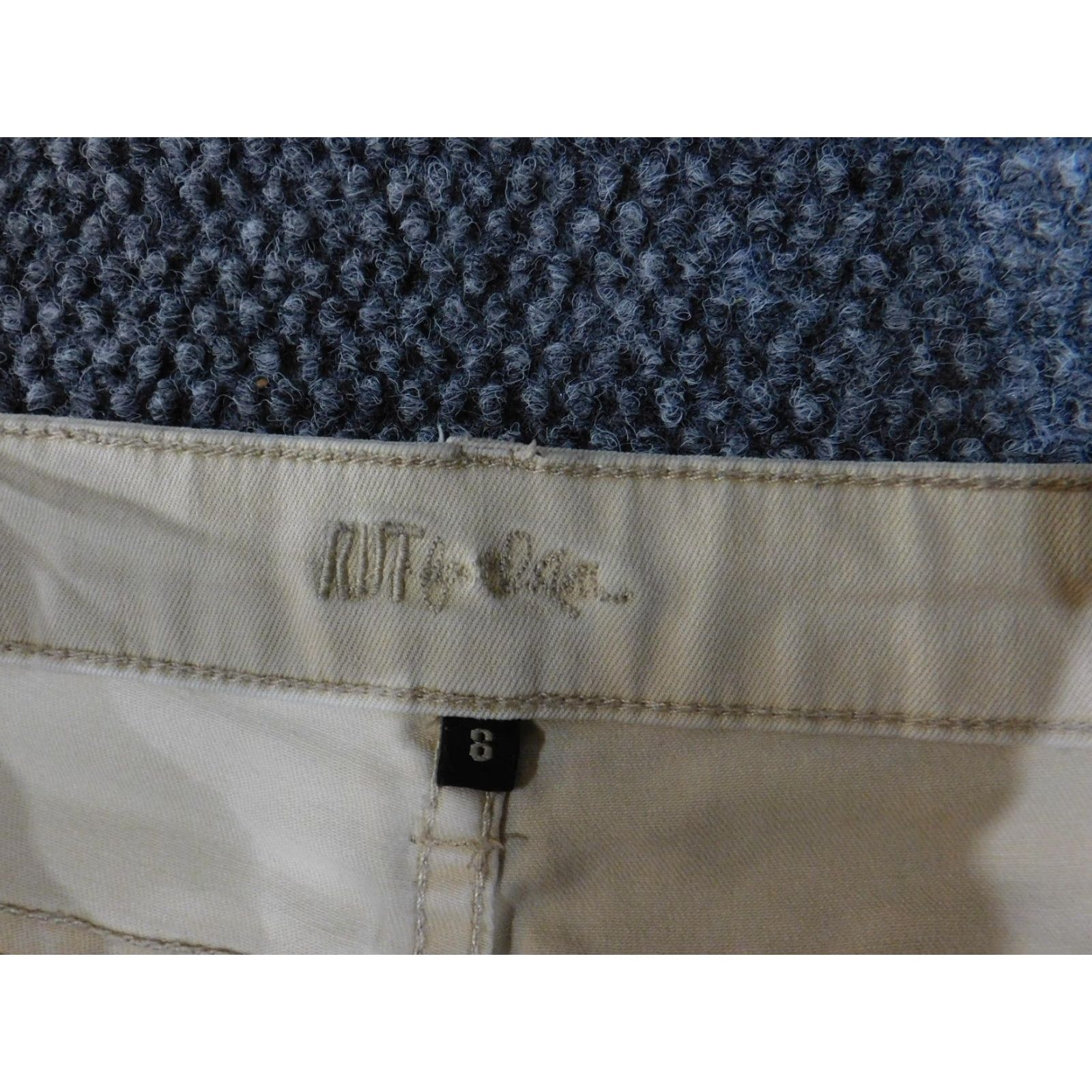 Vintage KUT from The Kloth Jeans Womens 8 Beige Skinny Distressed Zipper Pockets Pants Size 30" / US 8 / IT 44 - 4 Thumbnail
