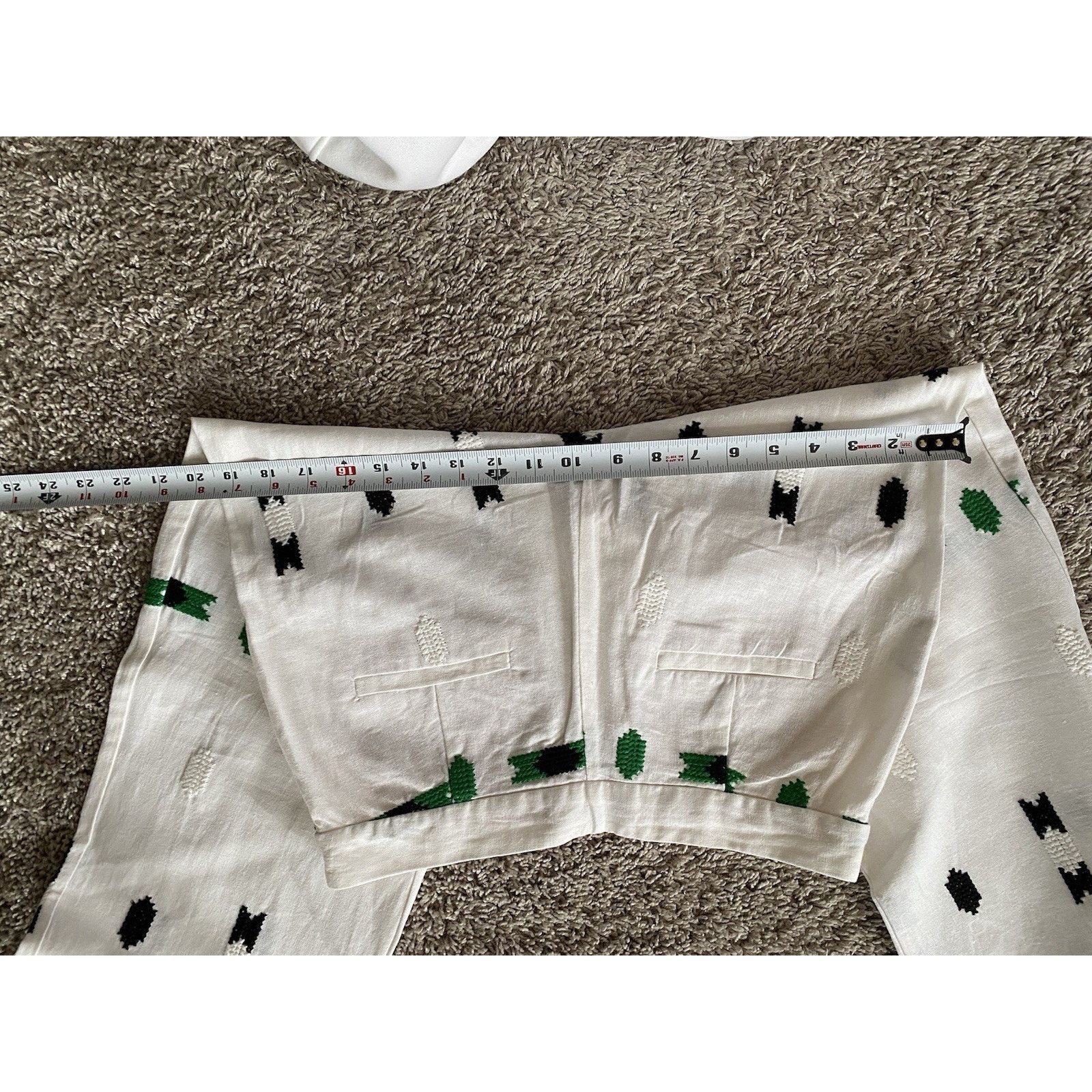 Zara Linen Pants From Zara w green embroidered Aztec Designs Size 28" / US 6 / IT 42 - 9 Thumbnail