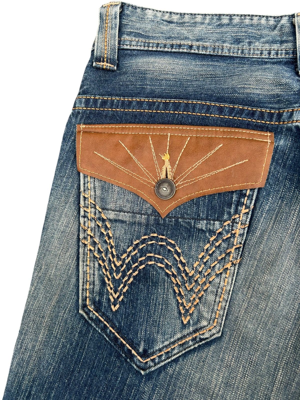 Kapital FLARE EDWIN XVS NAVAJO HIPPIES STYLE FADED & RUSTY DENIM Size US 33 - 10 Thumbnail