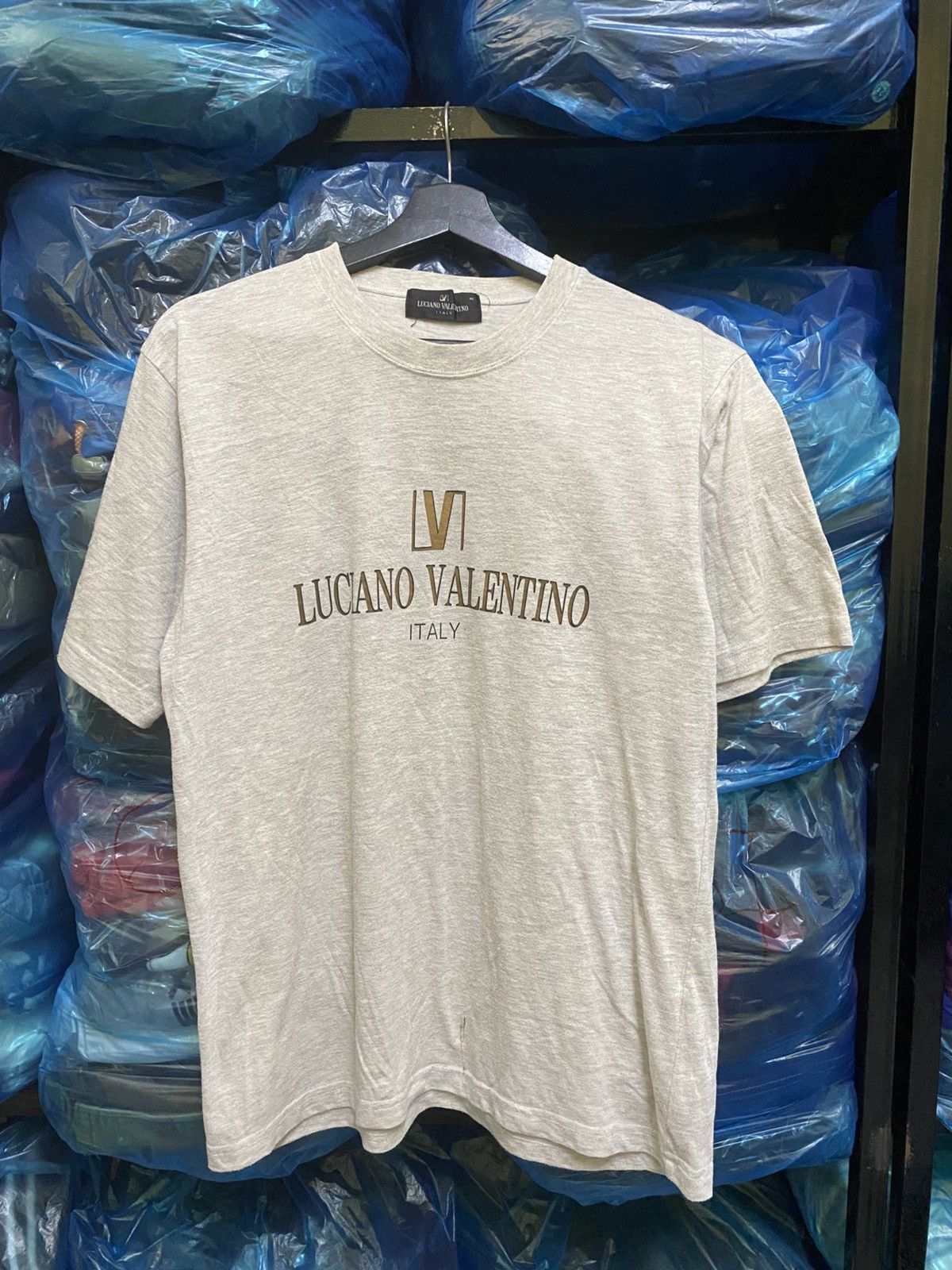 Vintage Luciano Valentino Italy Logo Tee Gray Japan Market Exclusive Size US M / EU 48-50 / 2 - 8 Thumbnail