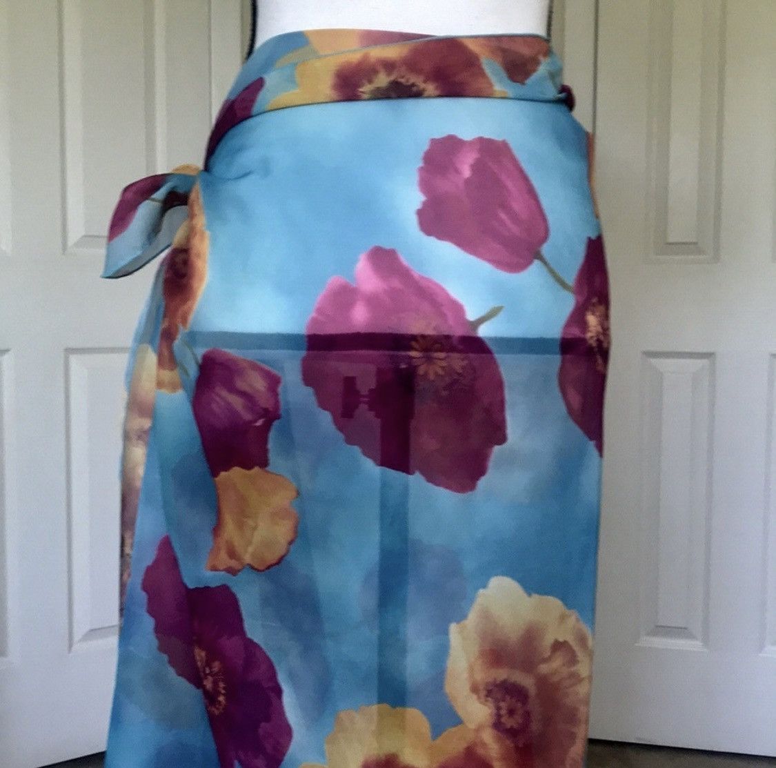 Other SHEER FLORAL BEACH COVER UP BIKINI WRAP SARONG Size ONE SIZE - 6 Thumbnail
