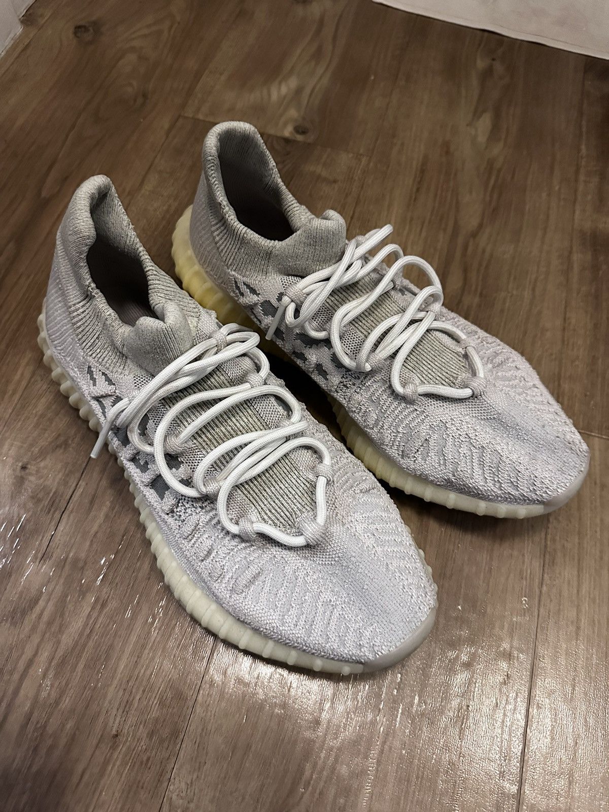 Adidas × Yeezy Yeezy 350 V2 CMPCT Size US 12 / EU 45 - 1 Thumbnail