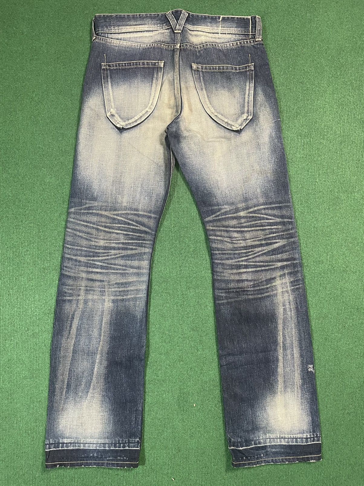 Vanquish Vintage Distressed Vanquish Jeans Size US 34 / EU 50 - 5 Thumbnail