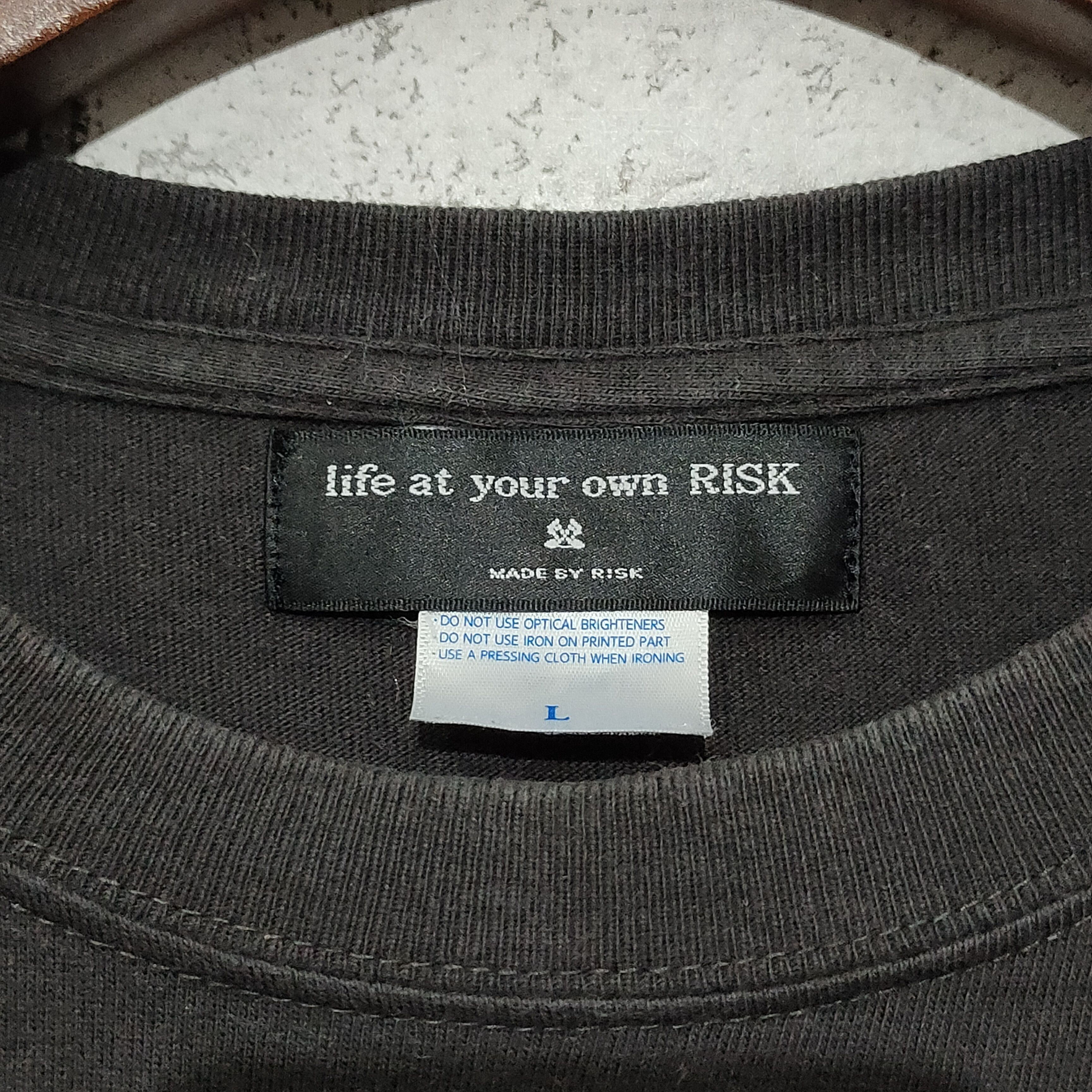 Japanese Brand 🔥Risk Life Your Own Risk x Hisashi From Gray BandT-Shirts Size US L / EU 52-54 / 3 - 4 Thumbnail