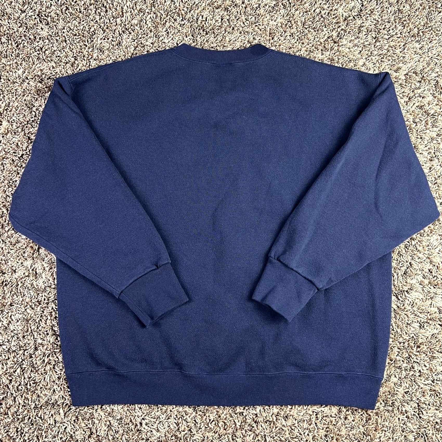 Delta VINTAGE Delta Sweatshirt Shirt Mens 90s Navy Blue Crewneck Embroidered XL 50/50 Elevated 90s Vintage Decade Theme Hemmed Continuous Size US XL / EU 56 / 4 - 3 Thumbnail