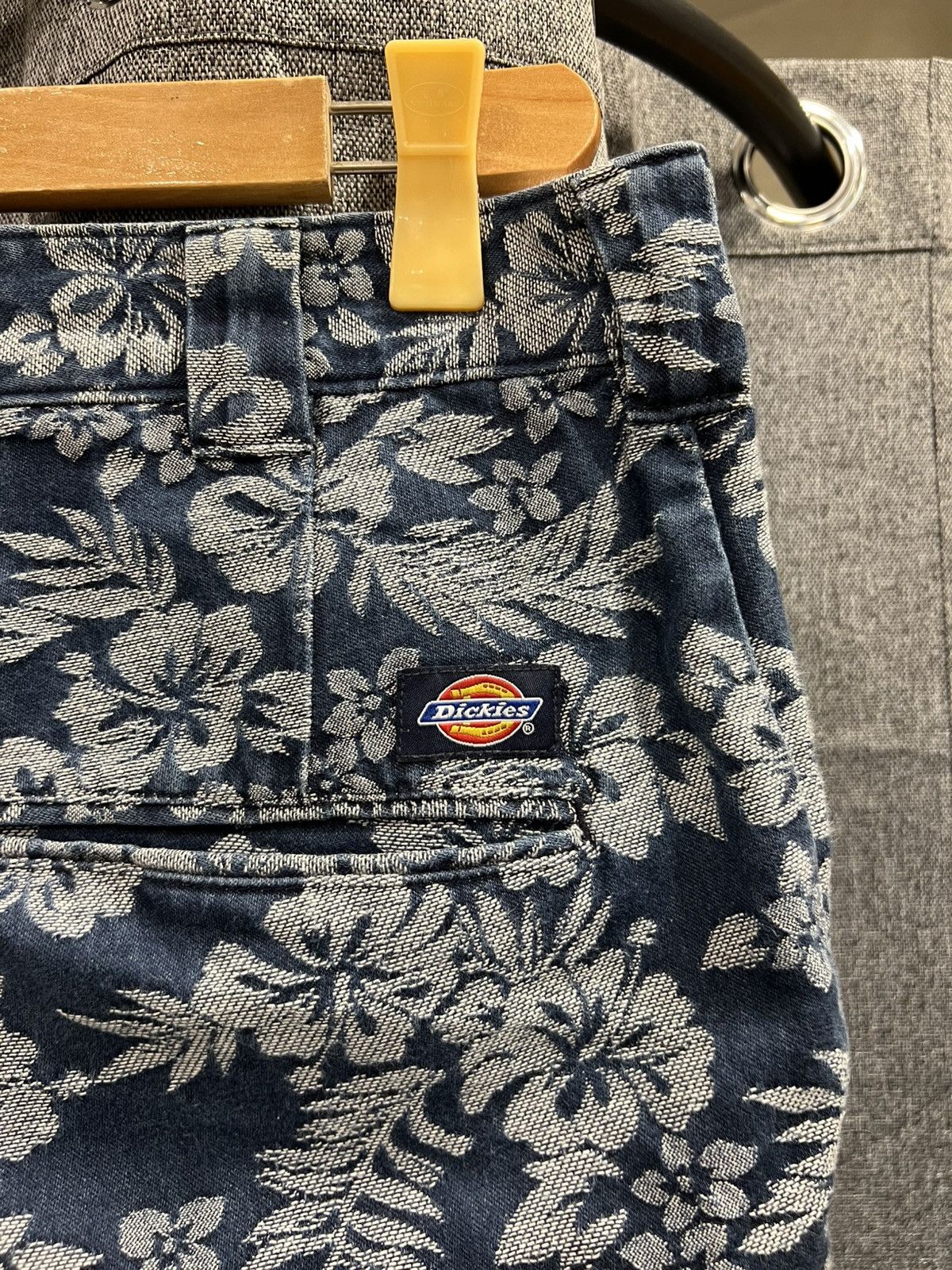 Beams Plus Beams Plus x Dickies Floral Print Pants Size US 35 - 4 Thumbnail