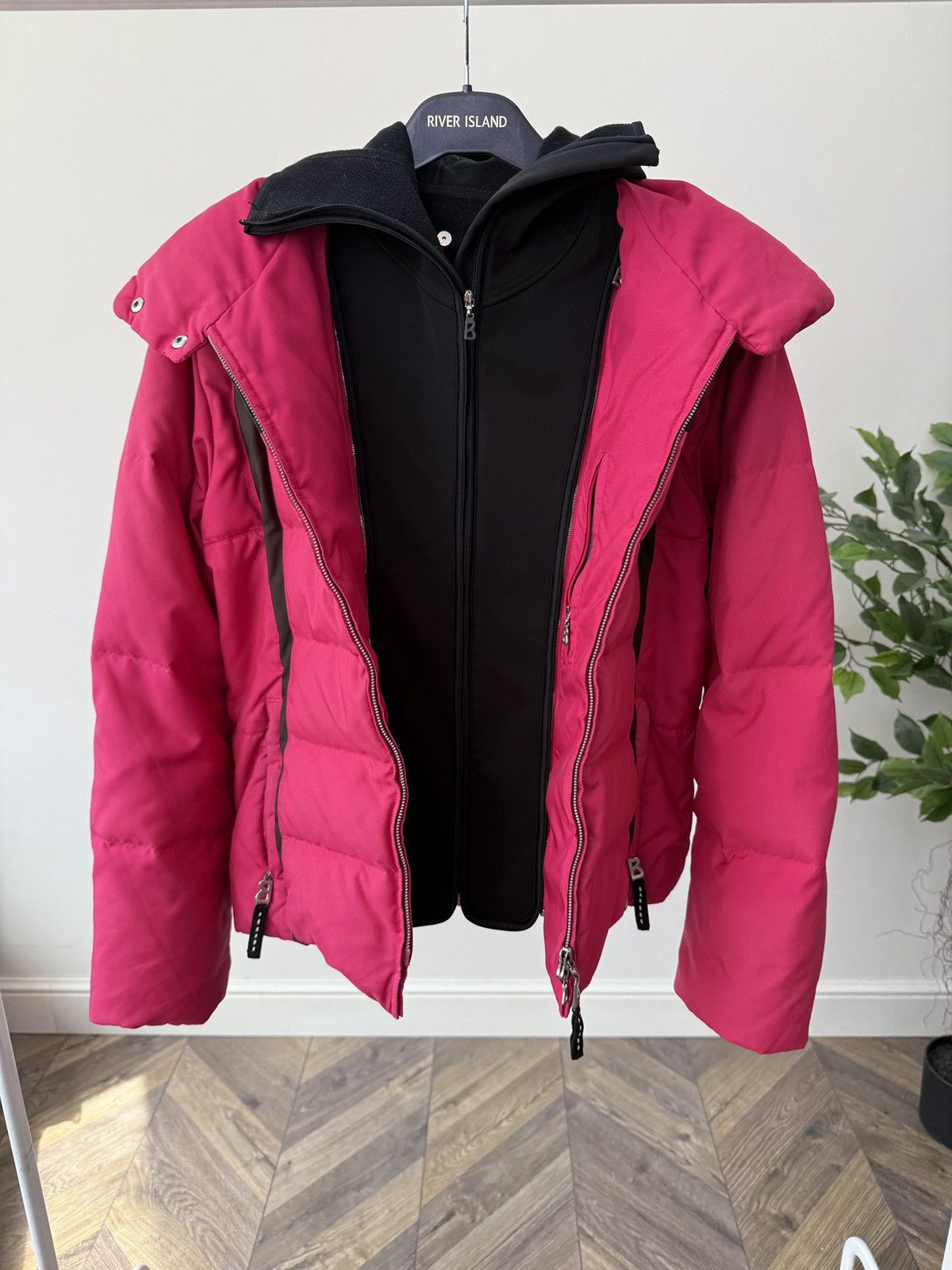 Bogner Vintage Bogner Sport Women’s Pink Down Ski Jacket Hooded Size XS / US 0-2 / IT 36-38 - 7 Thumbnail