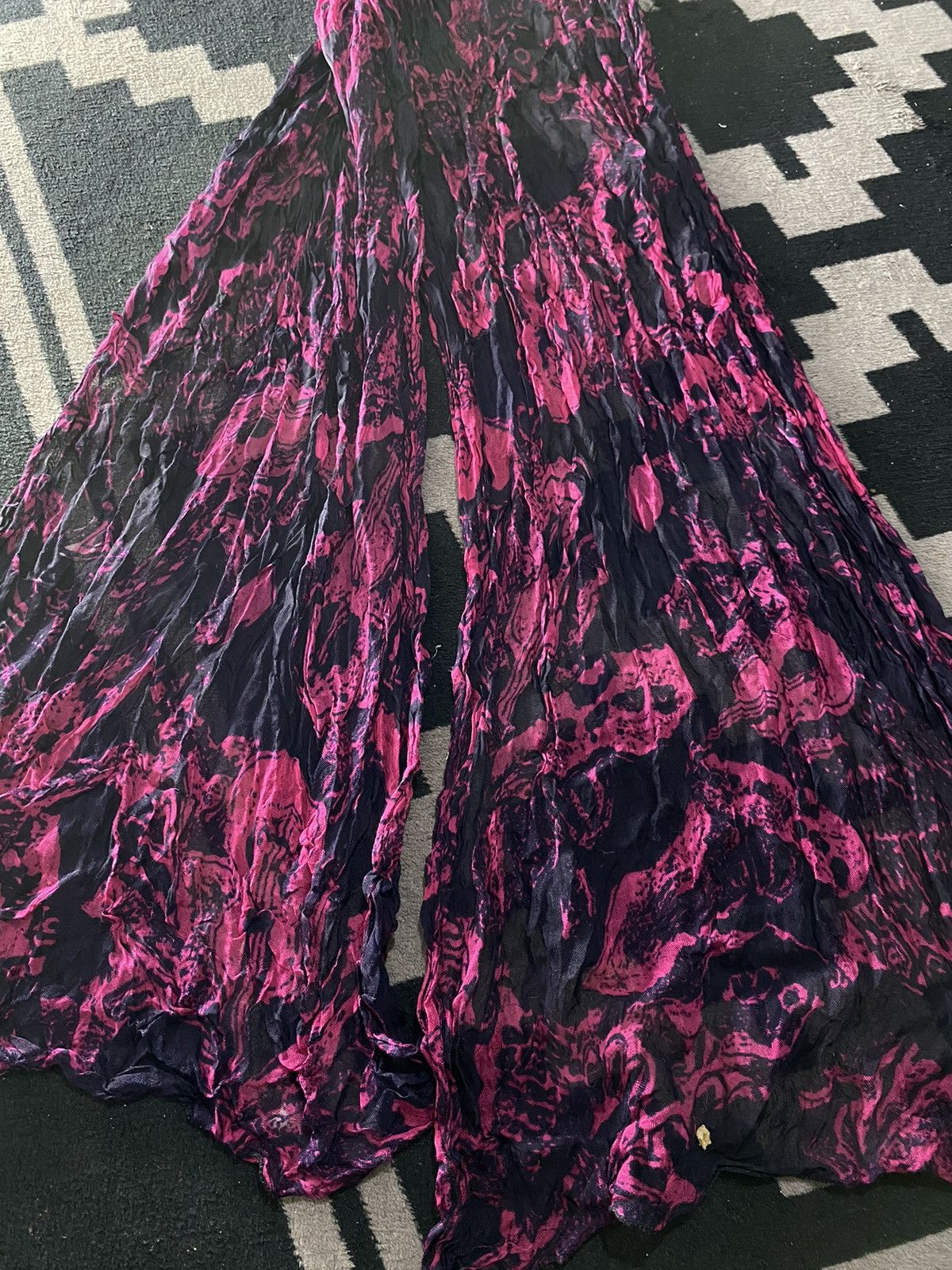 Beauty Beast Vintage alexander mcqueen style unknwn guitar scarf Size ONE SIZE - 3 Thumbnail
