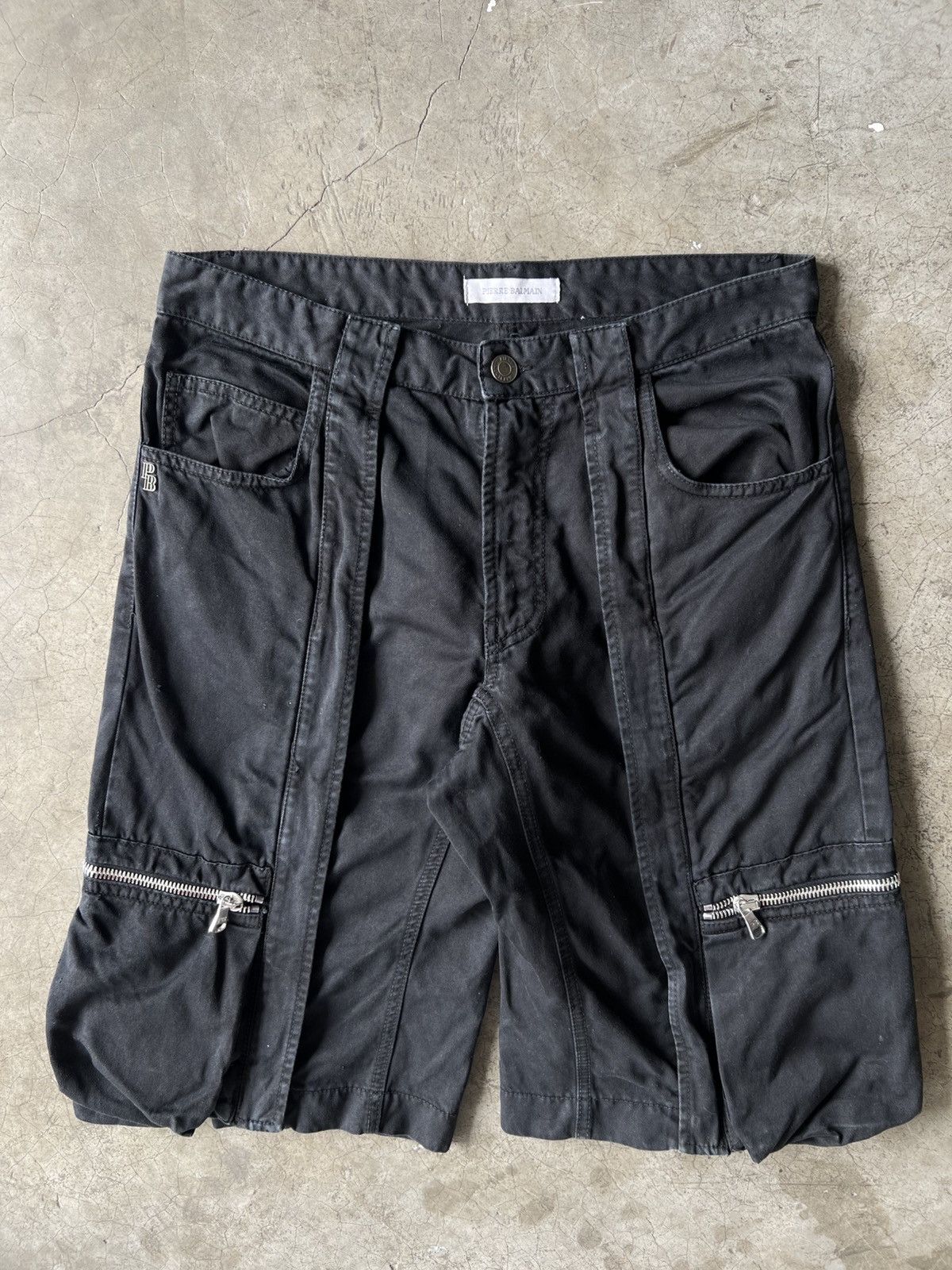 Pierre Balmain Pierre Balmain - Military Cargo Shorts Size US 34 / EU 50 - 1 Thumbnail
