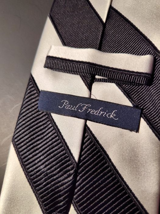 Paul Fredrick Paul Fredrick Black and White Striped Silk Tie | Grailed