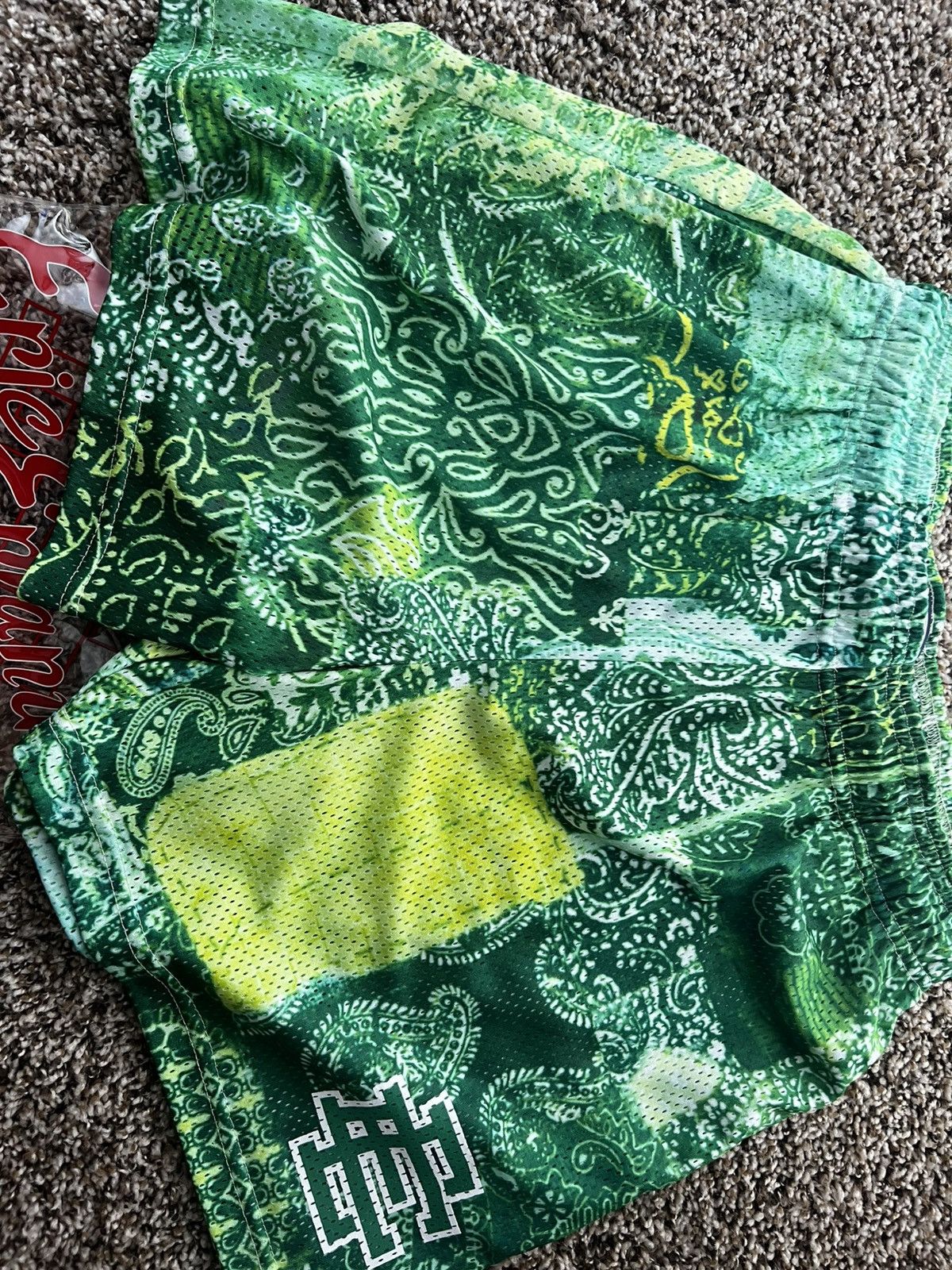 Eric Emanuel Eric Emanuel EE Basic Shorts Neon Green Paisley Size XLarge Size US 34 / EU 50 - 1 Thumbnail