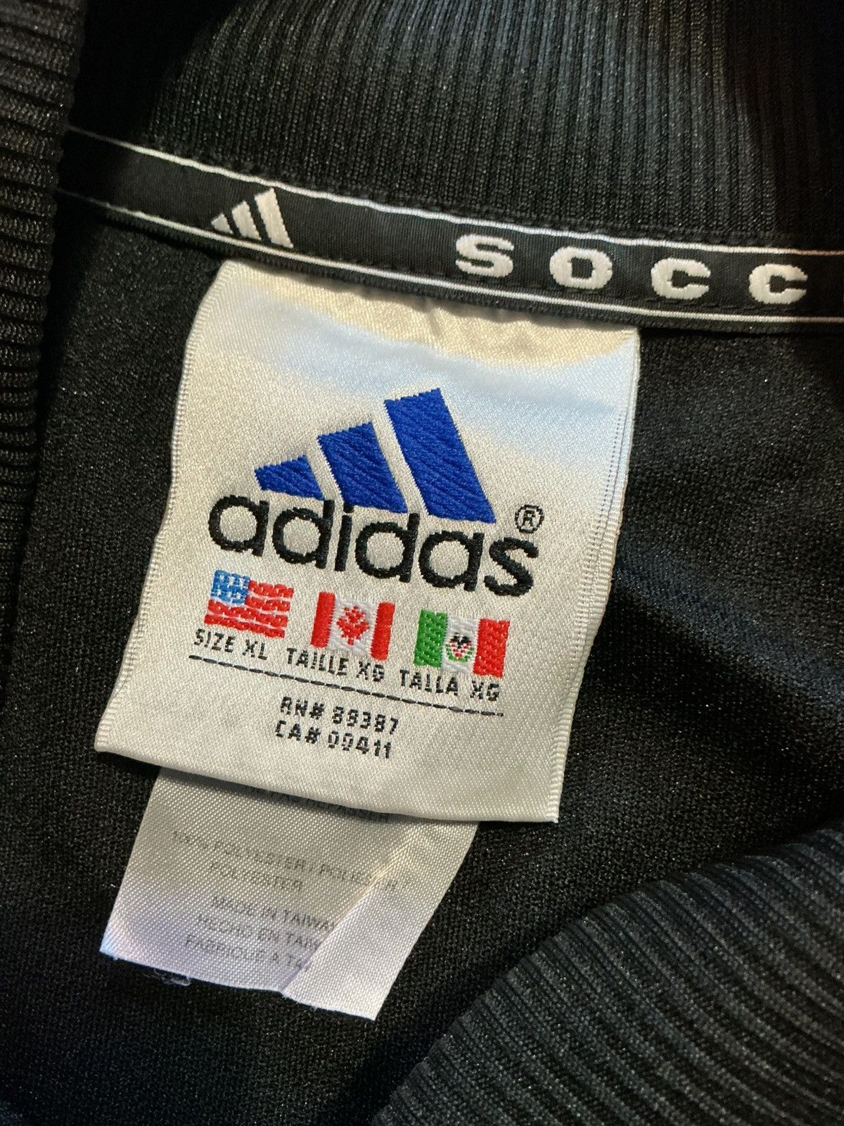 Adidas Vintage 90s Adidas Soccer Goalkeeper Football L/S Jersey Size US XL / EU 56 / 4 - 6 Thumbnail