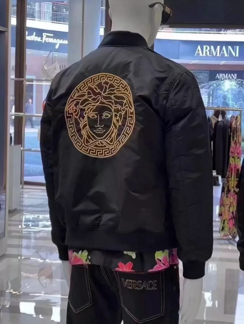Versace Versace Embroidered Medusa head jacket cotton suit Size US L / EU 52-54 / 3 - 6 Thumbnail