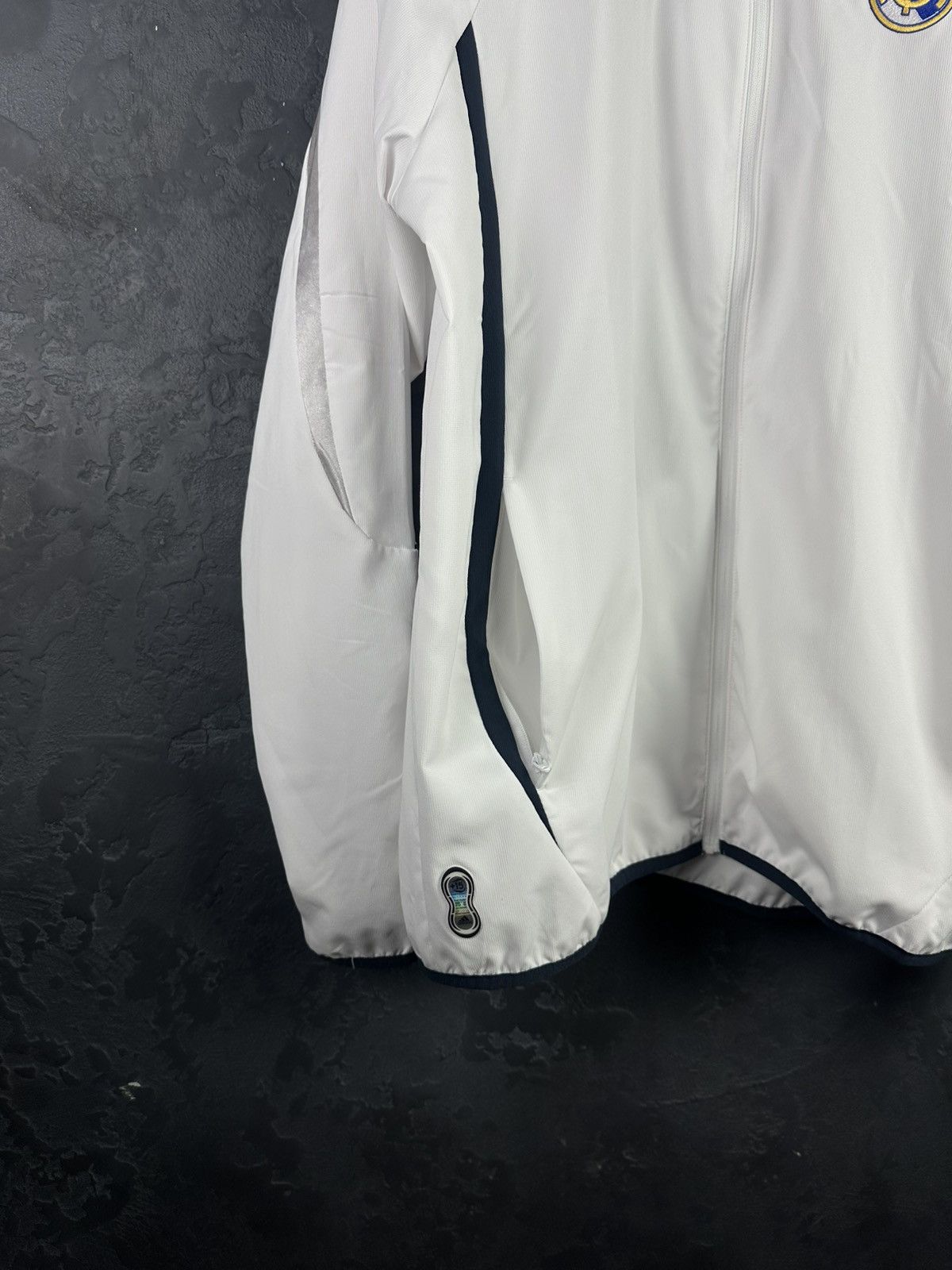 Vintage Vintage Adidas Real Madrid Track Jacket Size US L / EU 52-54 / 3 - 10 Thumbnail