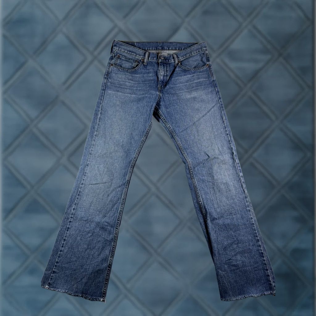 Levi's Levi's 527 Jeans Men Straight Light Wash Distressed Denim Size 34x34 34x32 Mid Rise 5-Pocket Vintage Blue Denim Regular Fit TGIFN? Size US 34 / EU 50 - 1 Thumbnail