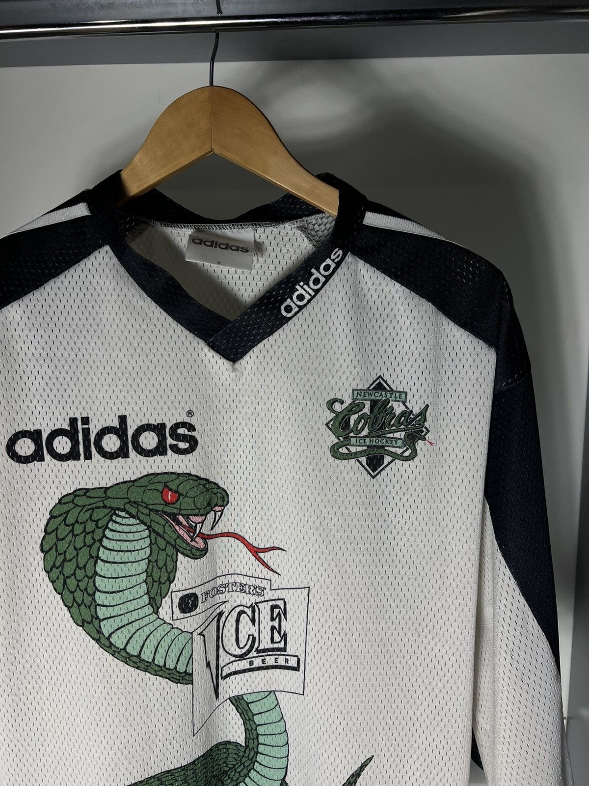 Adidas VINTAGE ADIDAS NEW CASTLE UNITED HOCKEY RETRO JERSEY Y2K 90s Size US S / EU 44-46 / 1 - 10 Thumbnail