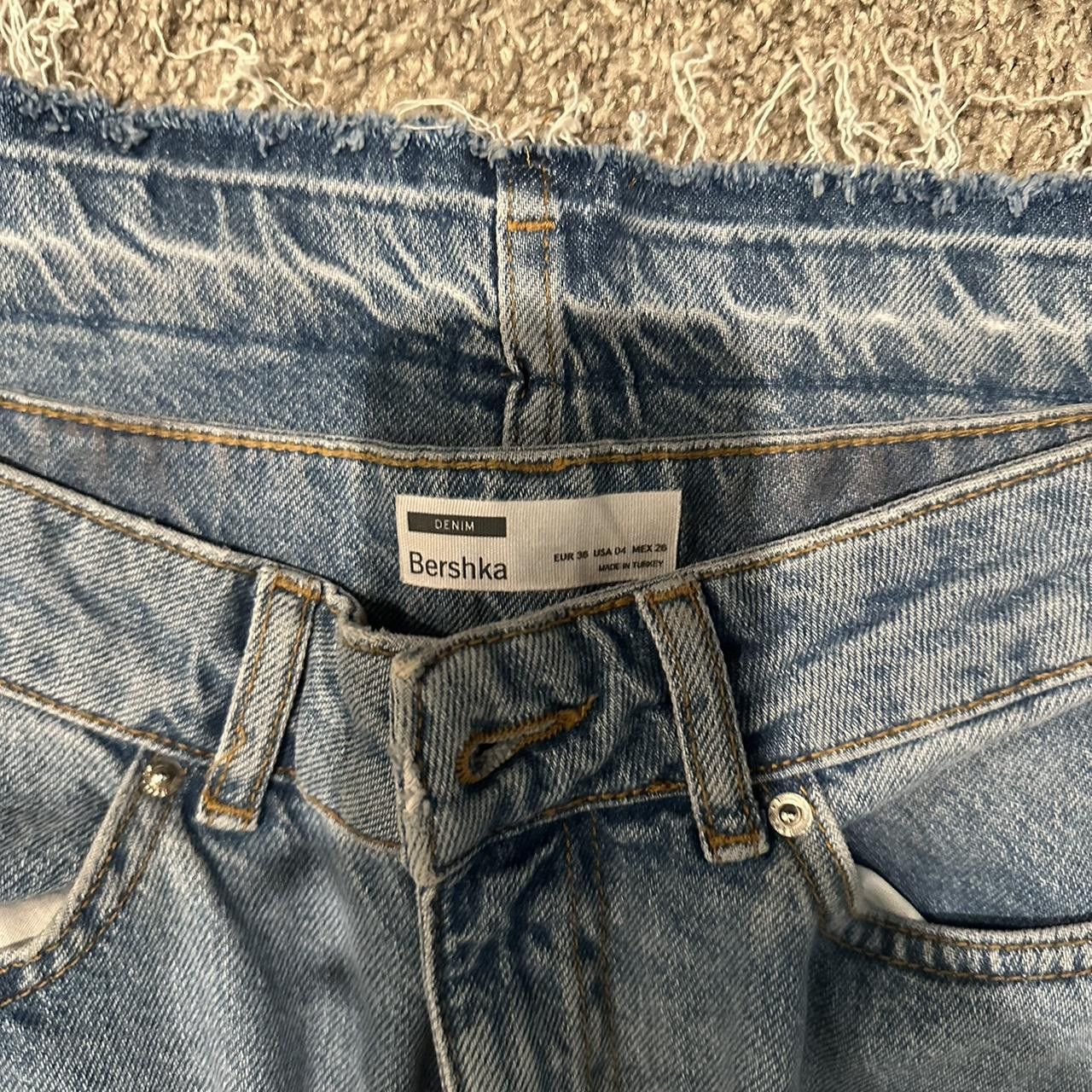 Bershka Bershka Cargo Denim Skirt Size 27" / US 4 / IT 40 - 2 Thumbnail