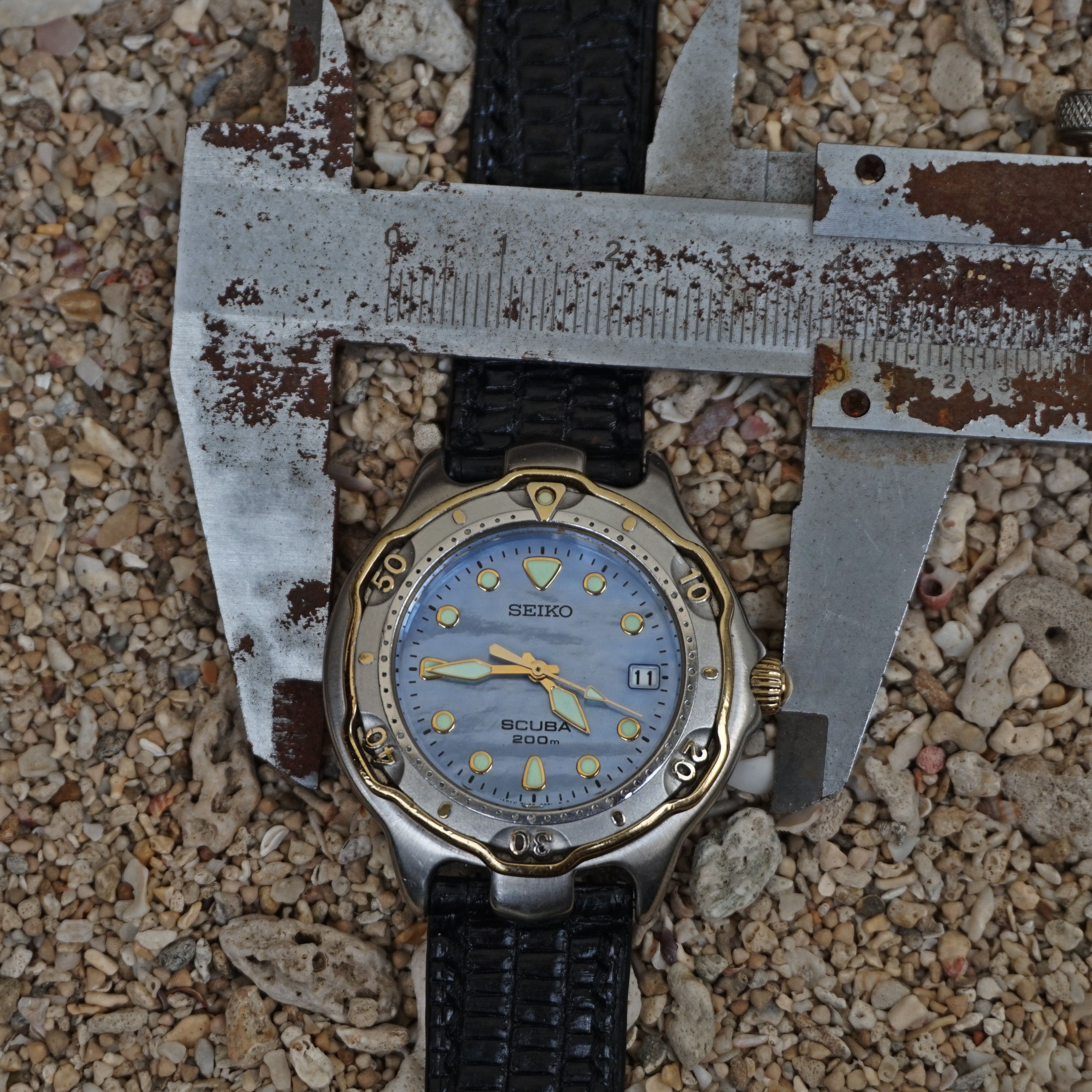 Seiko 1992s seiko scuba diver 200m pearl shell dial Size ONE SIZE - 7 Thumbnail