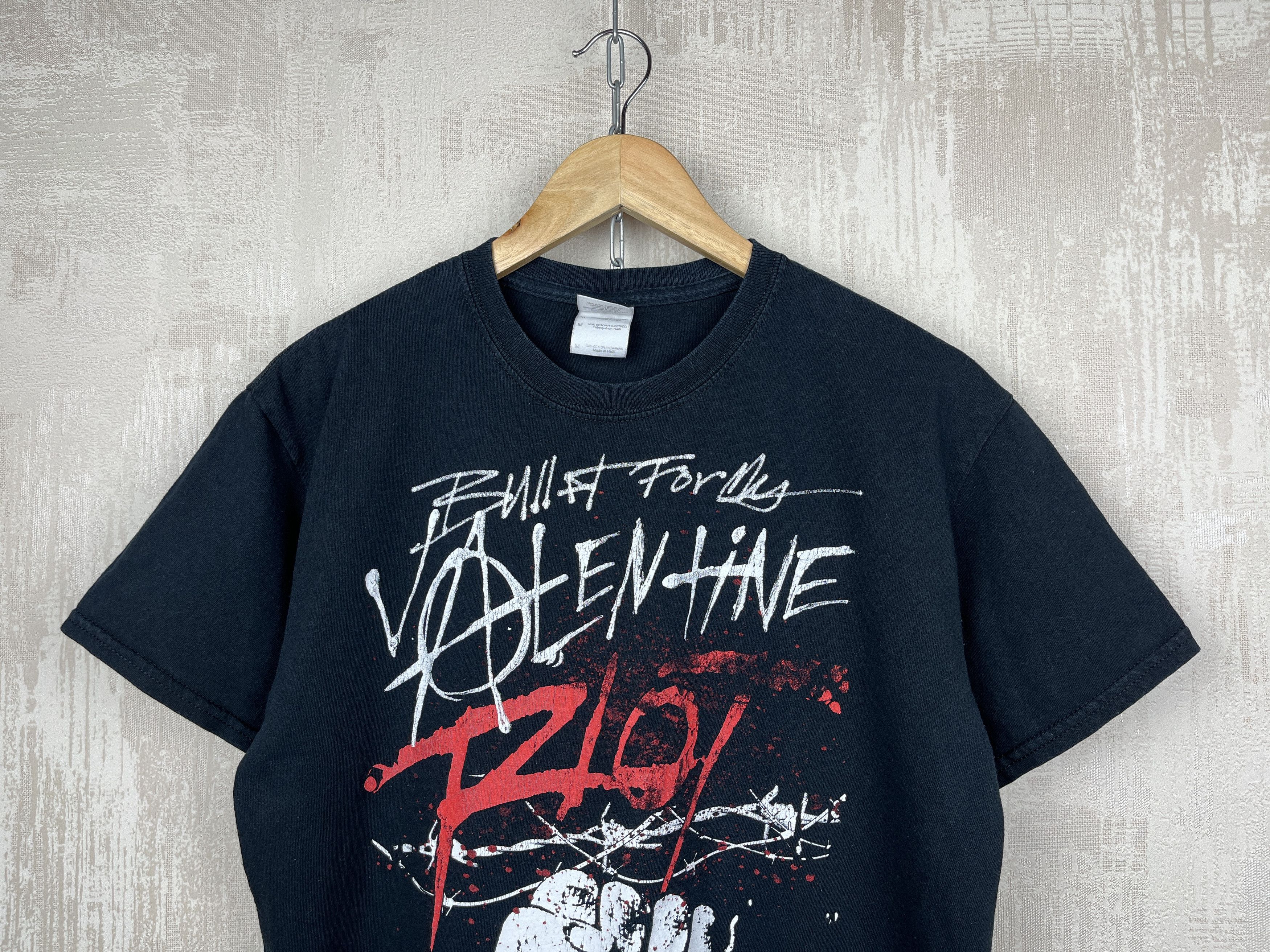 Band Tees Bullet For My Valentine Riot 2013 Vintage T-shirt Gildan Size US M / EU 48-50 / 2 - 2 Thumbnail