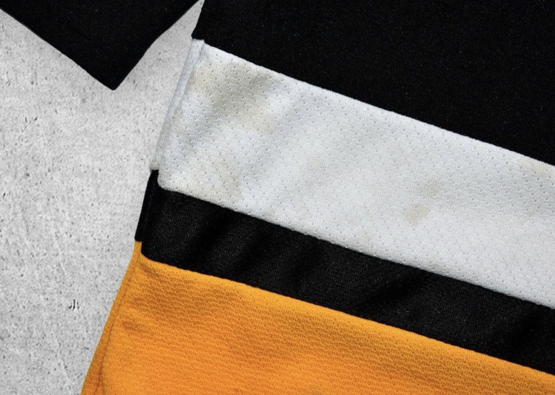 Ccm Vintage Pittsburgh Penguins Sidney Crosby NHL CCM Jersey (M) Size US M / EU 48-50 / 2 - 7 Thumbnail