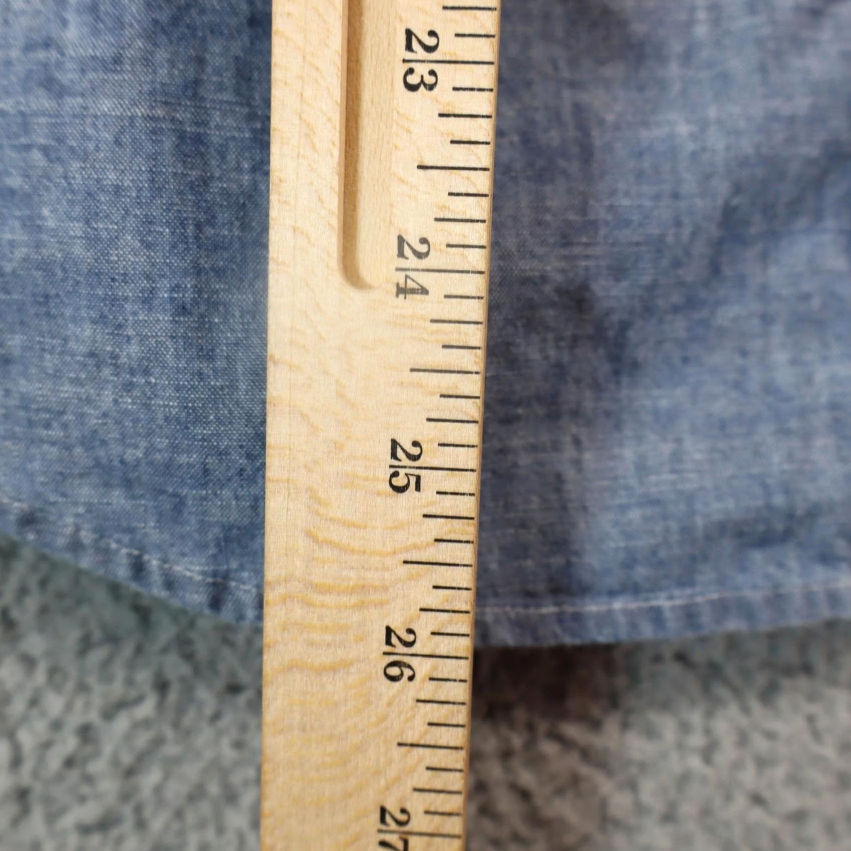 Vineyard Vines Vineyard Vines Shirt Chambray Button Up Womens Size 2 Blue Shirt Size XS / US 0-2 / IT 36-38 - 4 Thumbnail