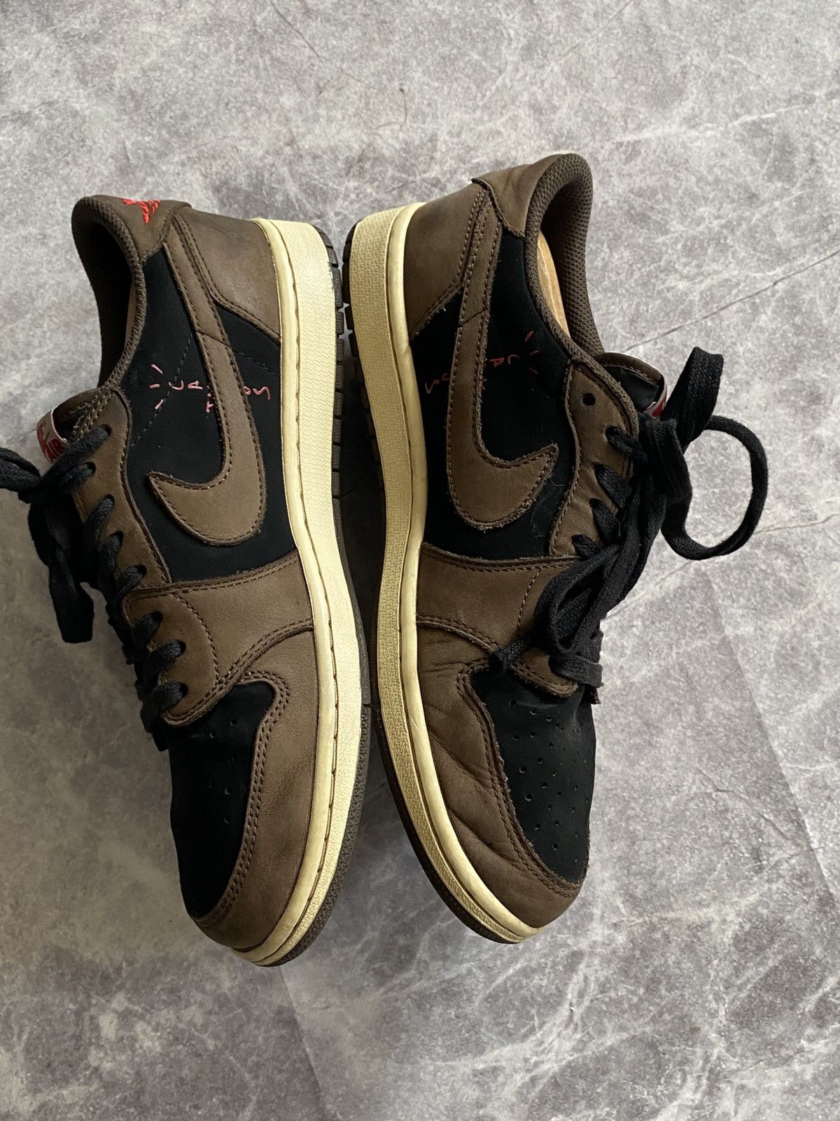 Nike × Travis Scott Nike Air Jordan 1 Low x Travis Scott “Mocha” shoes US9.5 Size US 9.5 / EU 42-43 - 6 Thumbnail