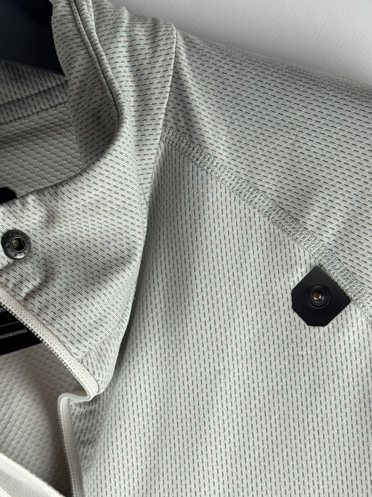On On Running Clima-Shirt Half Zip Pullover Swiss Engineering Size US L / EU 52-54 / 3 - 11 Thumbnail