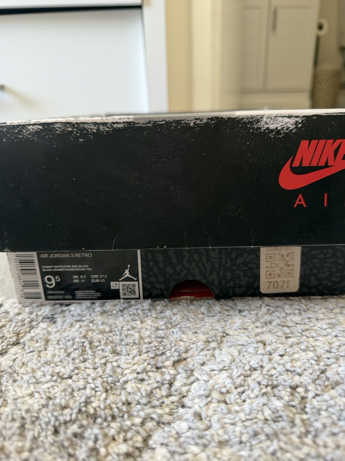 Jordan Brand Air Jordan White Cement 3 Reimagined Size US 9.5 / EU 42-43 - 9 Thumbnail