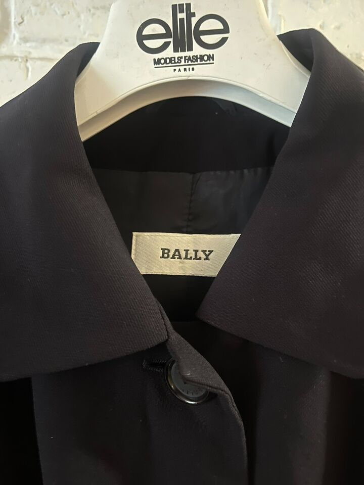 Blazer Bally