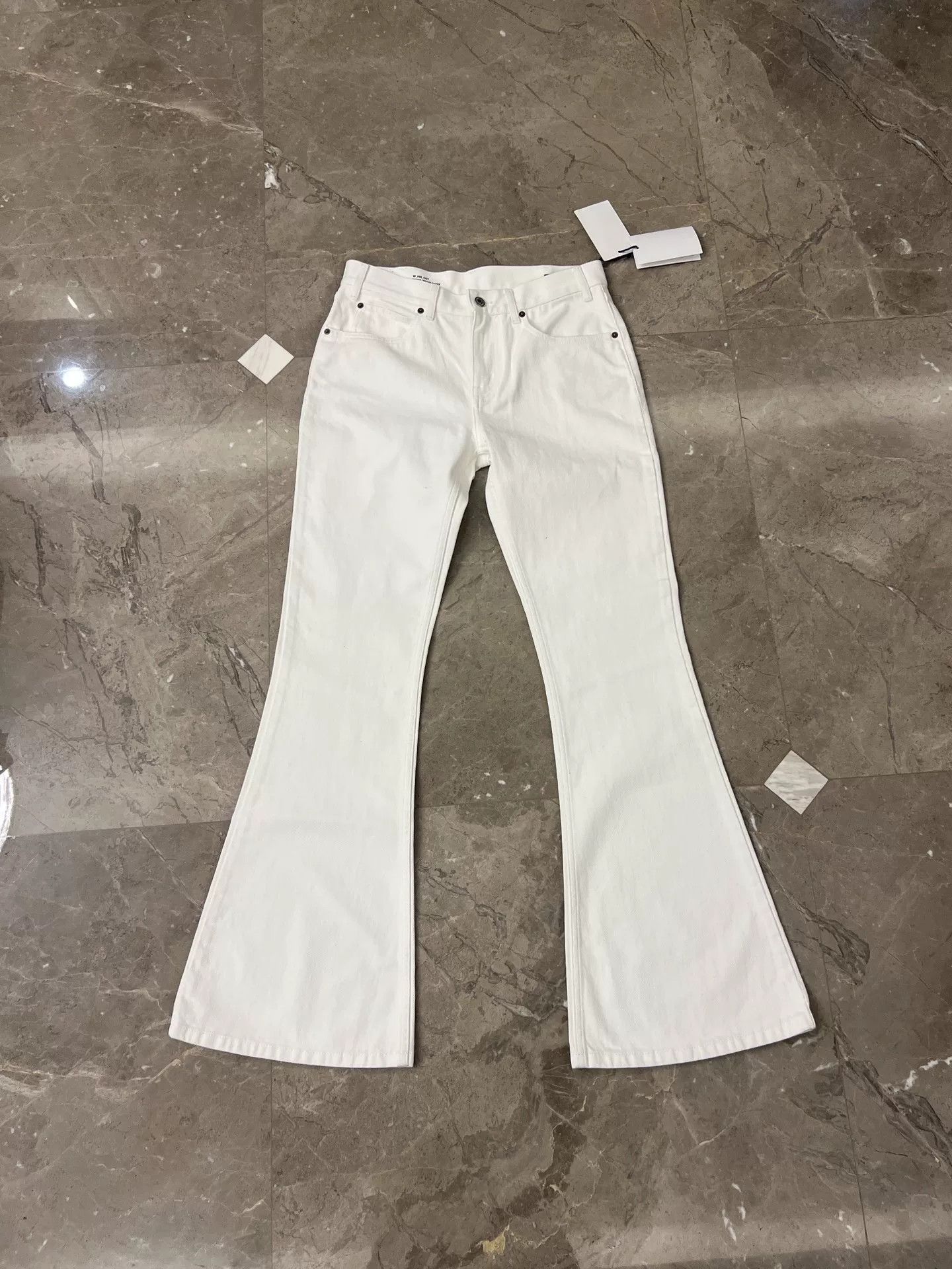 Celine Celine White Flared Denim Pants Size 27" / US 4 / IT 40 - 1 Thumbnail