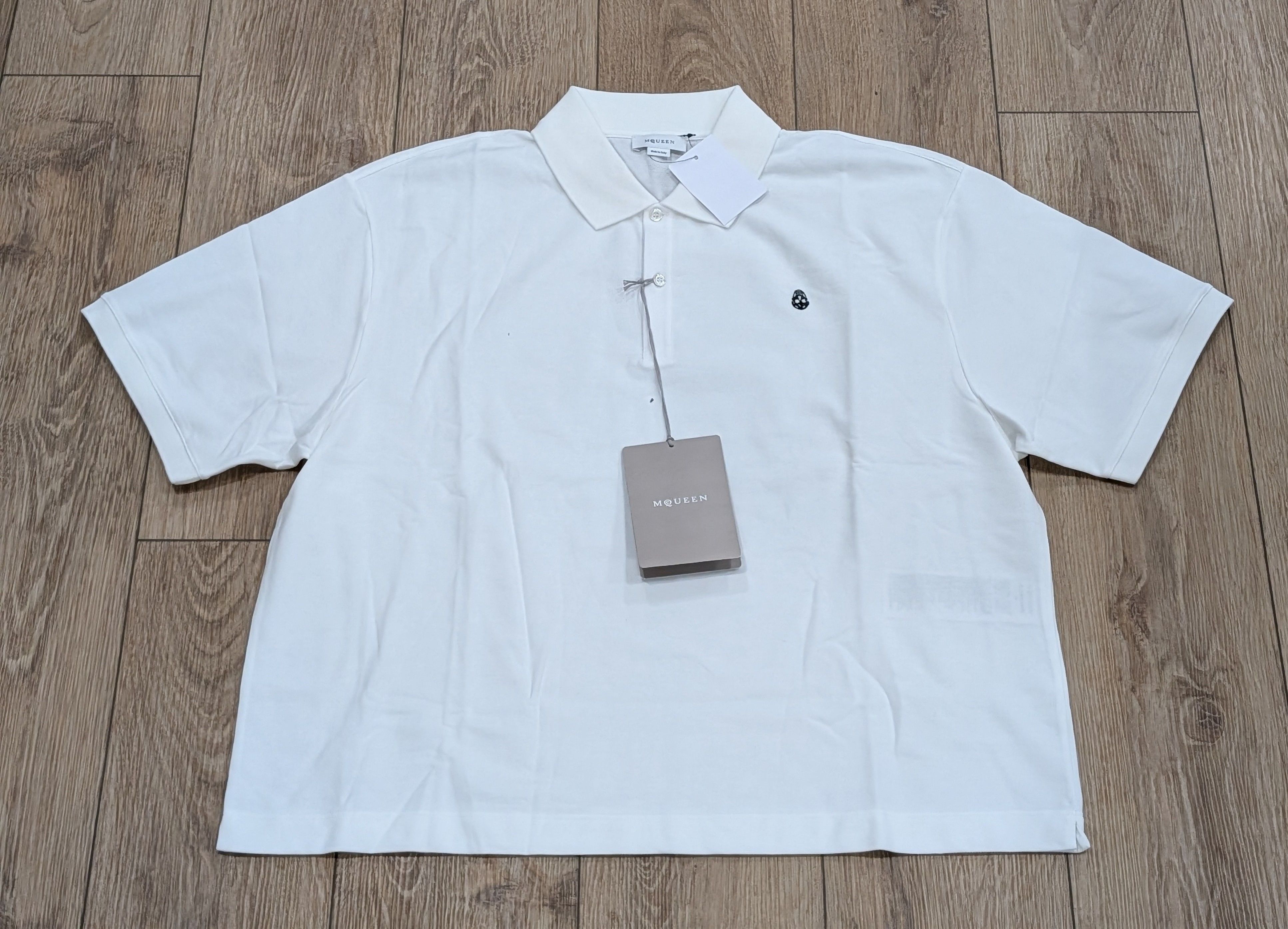 Alexander McQueen Alexander McQueen Skull Logo Boxy Polo Shirt White Large Size US L / EU 52-54 / 3 - 1 Thumbnail
