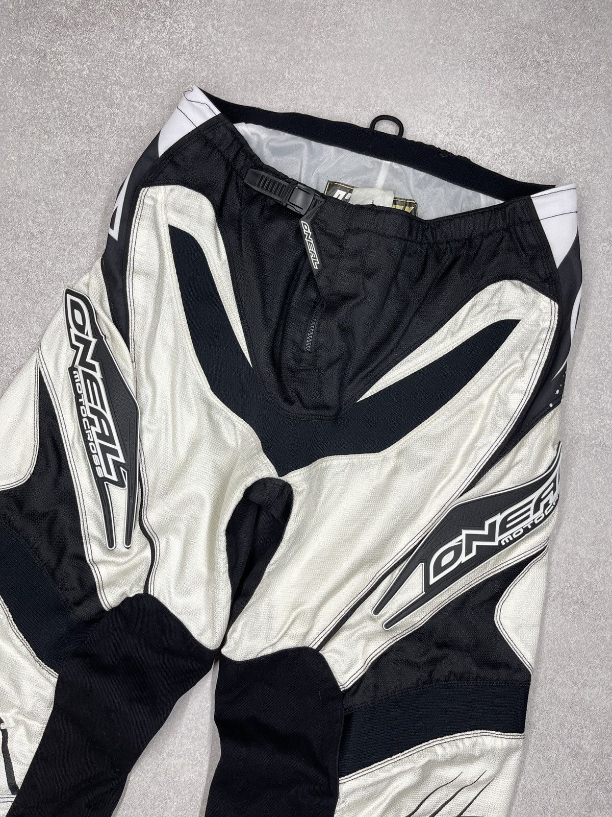 O'Neill Mens Oneal MX Element Motocross Pants Racing Black/White Size US 36 / EU 52 - 4 Thumbnail