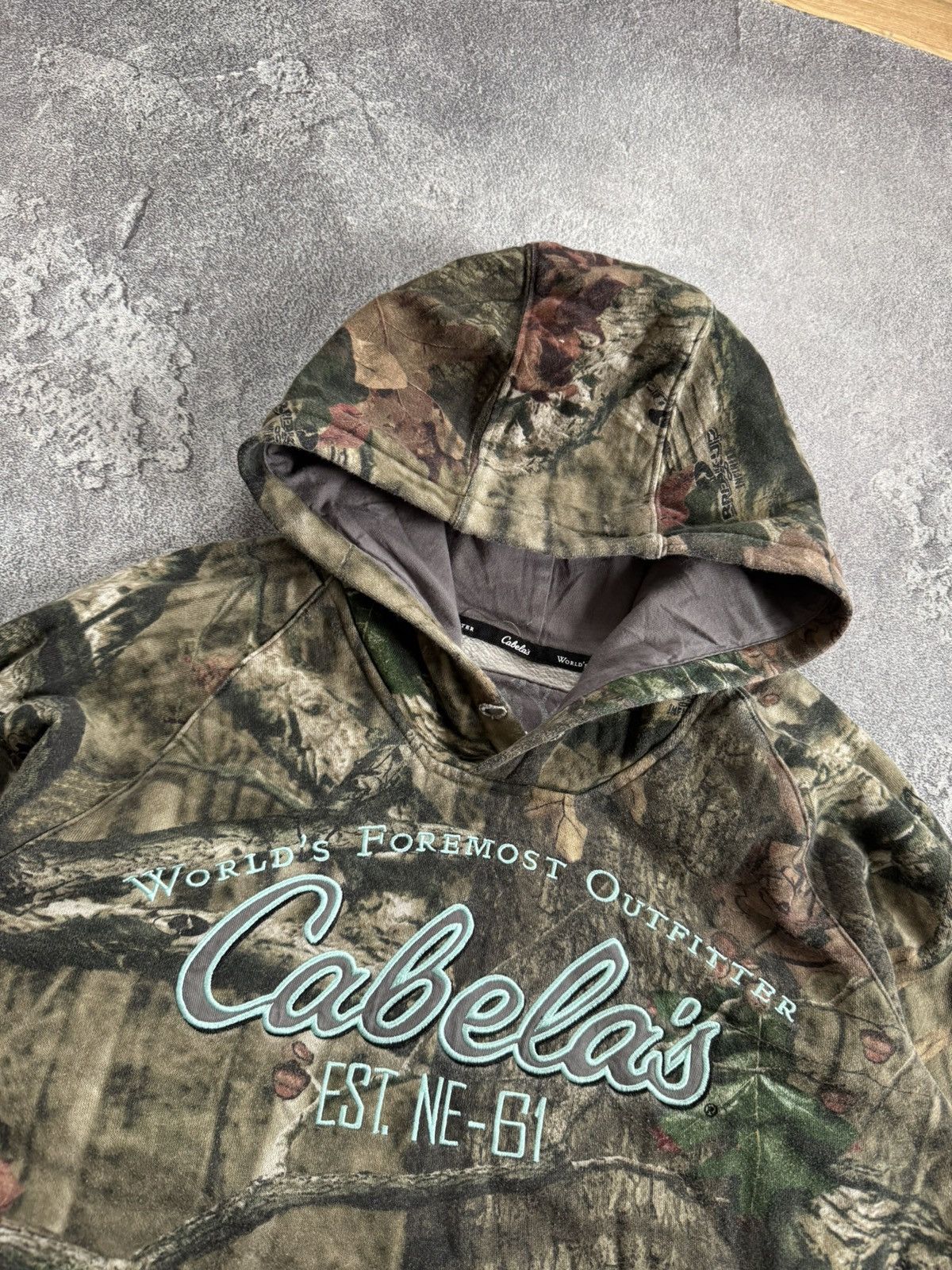 Cabelas Cabela’s M real tree 🌳 camouflage camo hoodie jumper Y2K Size US M / EU 48-50 / 2 - 12 Thumbnail