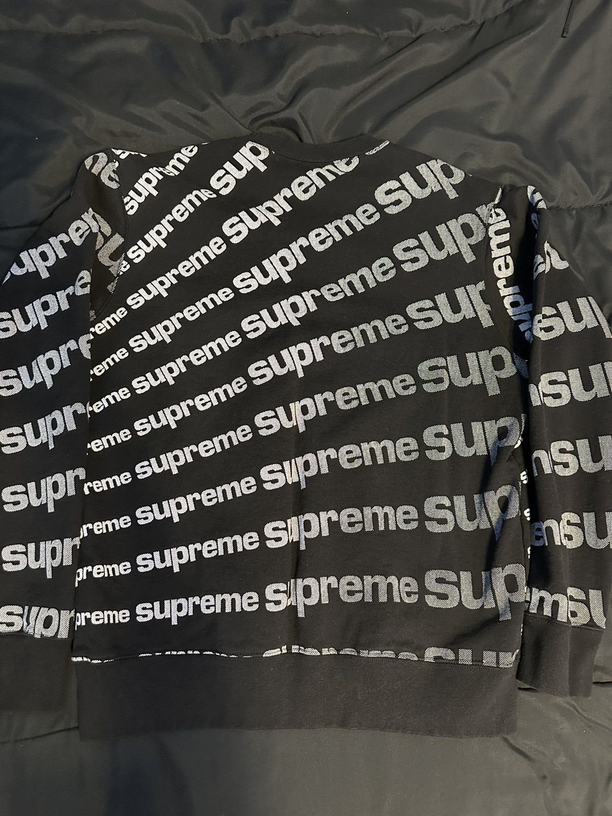 Supreme Supreme print over crewneck Size US M / EU 48-50 / 2 - 2 Thumbnail