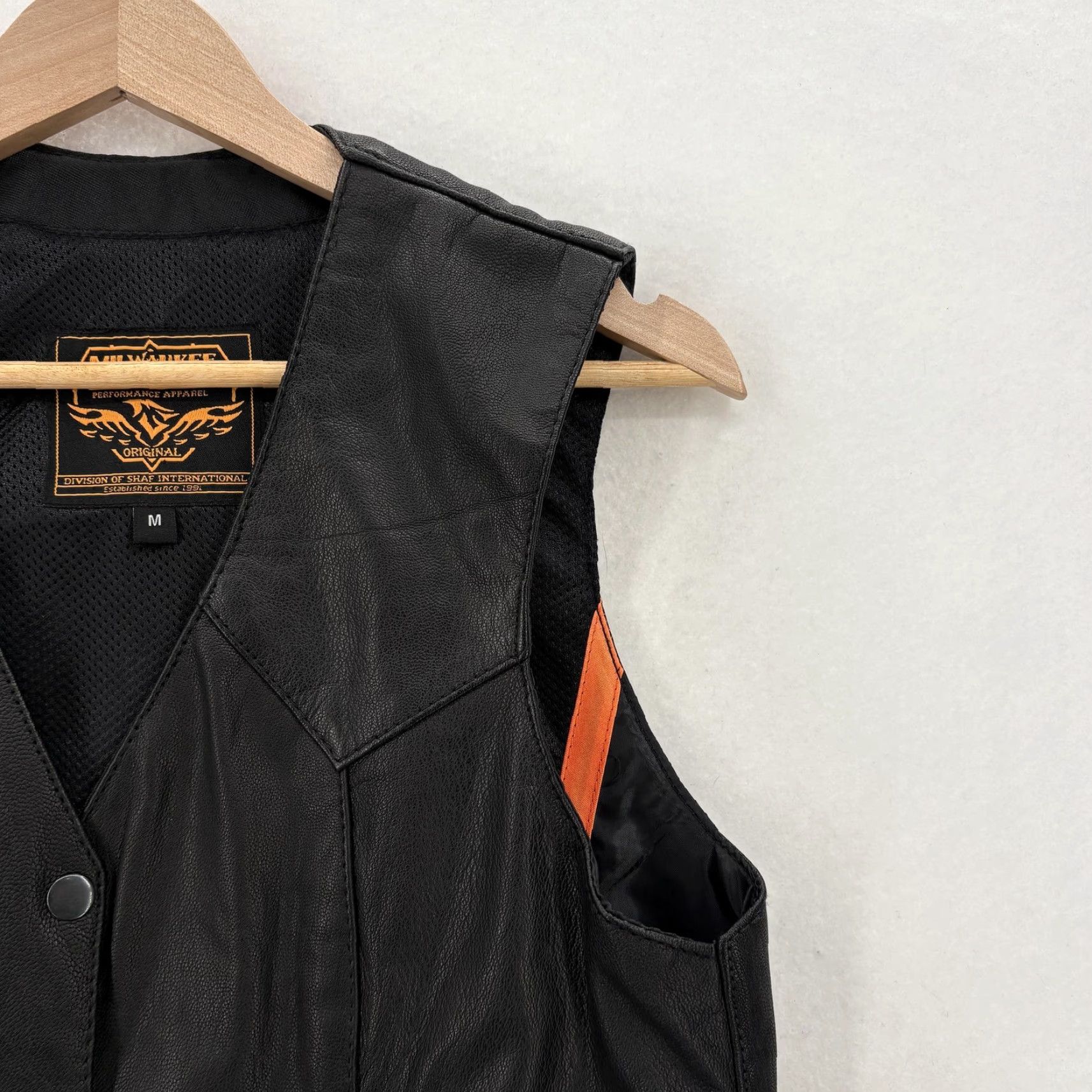Vintage Milwaukee Leather Vest Womens Medium Black Collarless Biker NWT Size M / US 6-8 / IT 42-44 - 2 Thumbnail