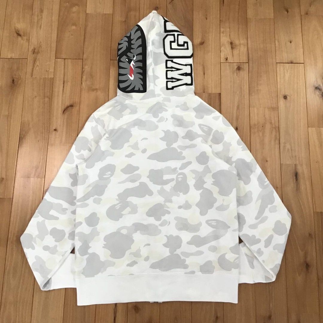 Bape 💫Glow in the dark💫 BAPE City camo shark full zip hoodie APE Size US M / EU 48-50 / 2 - 4 Thumbnail