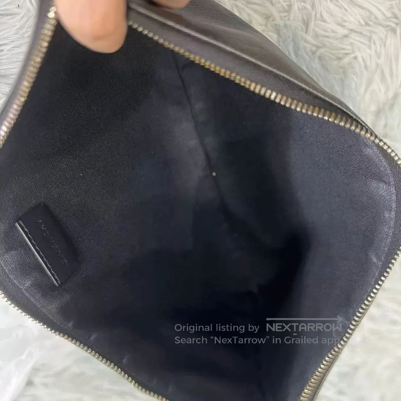 Givenchy Givenchy Clutch Bag. Size ONE SIZE - 5 Thumbnail
