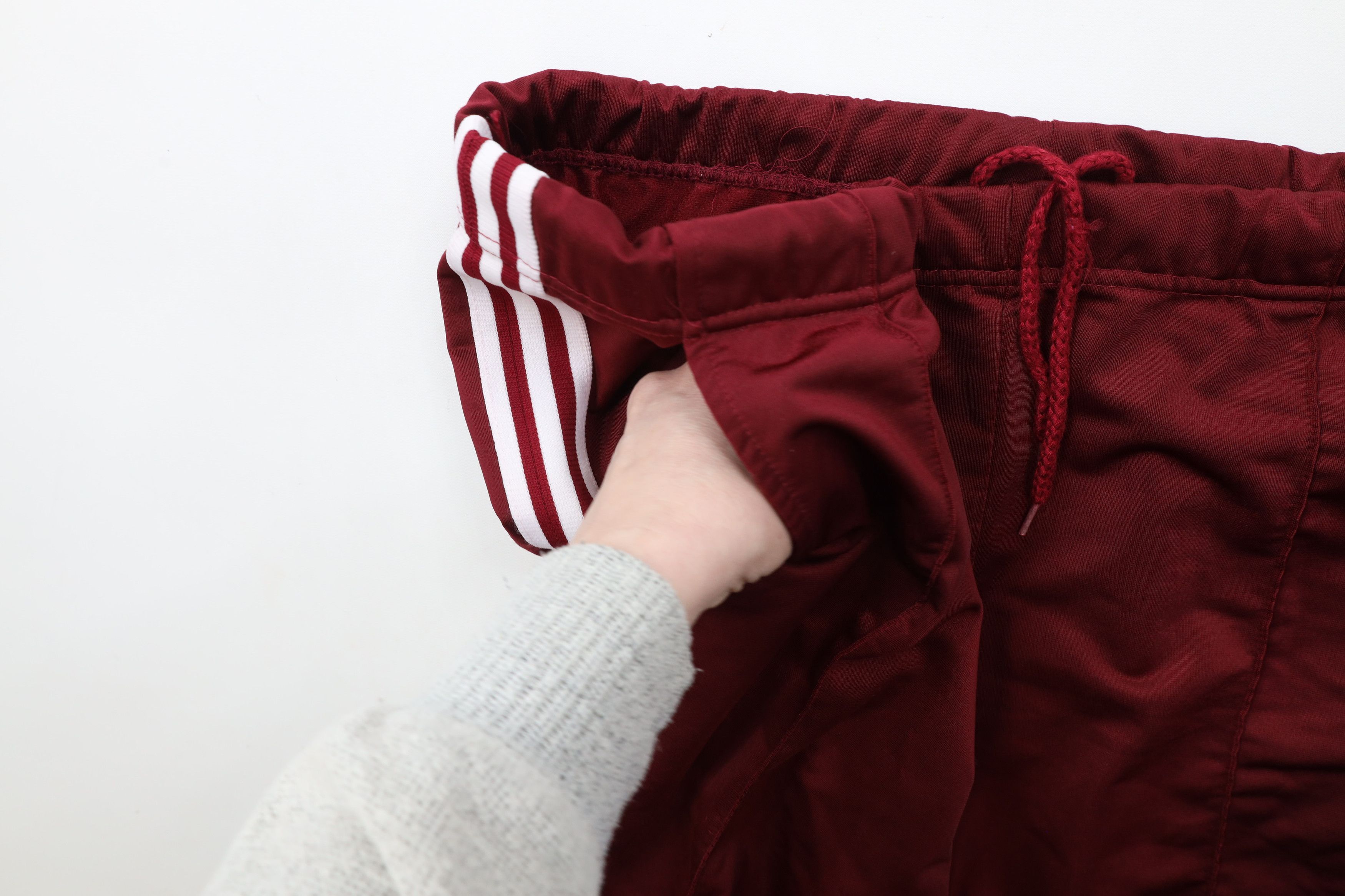 Vintage Vintage 80s 90s Streetwear Flared Wide Leg Sweatpants Red Size US 36 / EU 52 - 9 Thumbnail