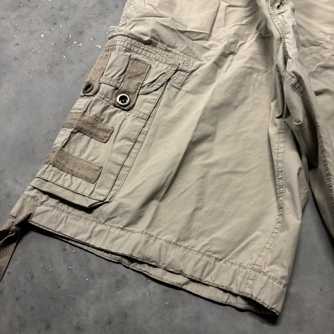 Japanese Brand × Vintage Crazy Vintage Y2K/2000s Baggy Khaki Streetwear Skater Style Cargo Shorts! Size US 36 / EU 52 - 3 Thumbnail