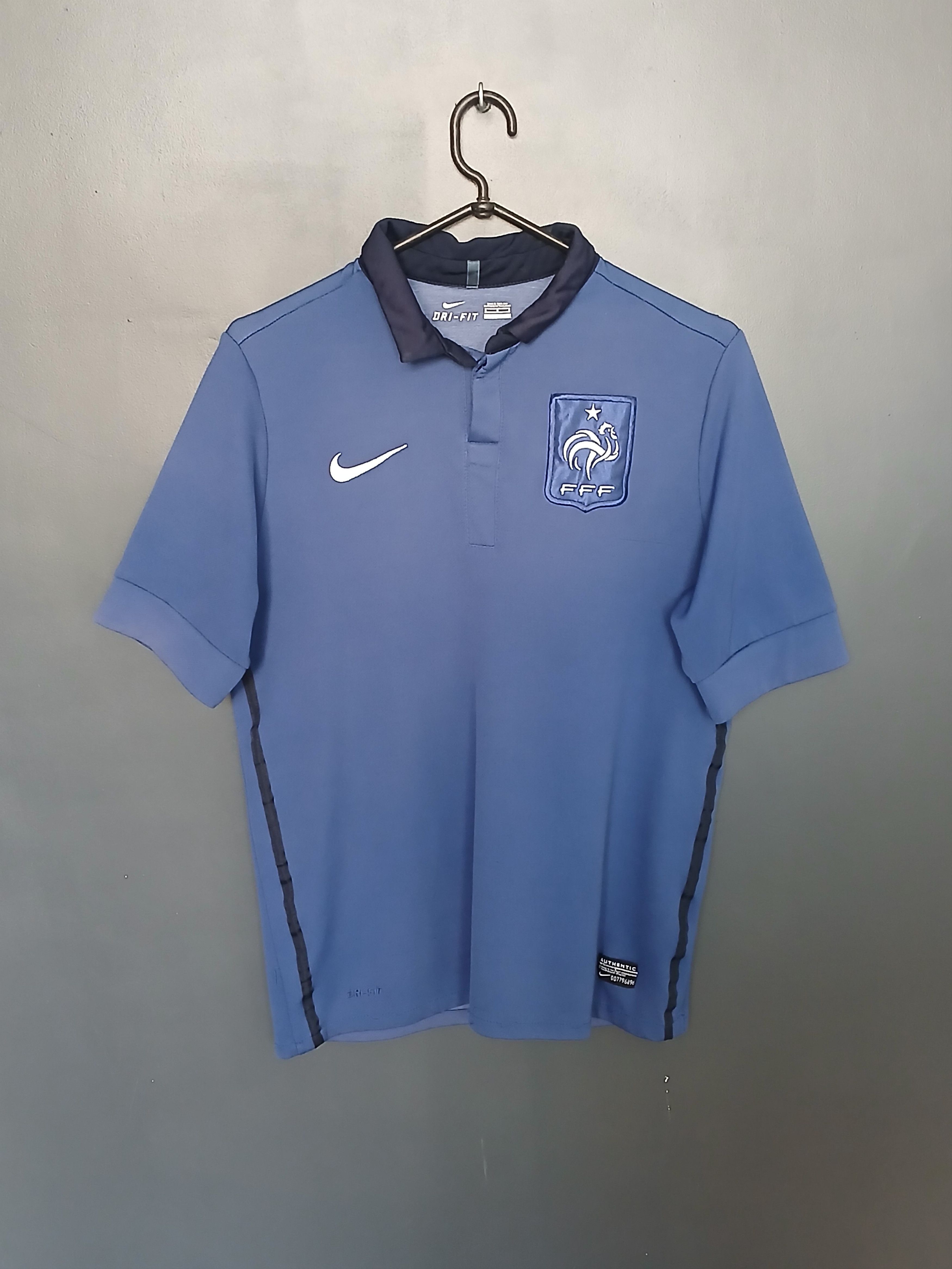 Other France National Team 11/12 Home Football Jersey T-Shirt Size US M / EU 48-50 / 2 - 1 Thumbnail