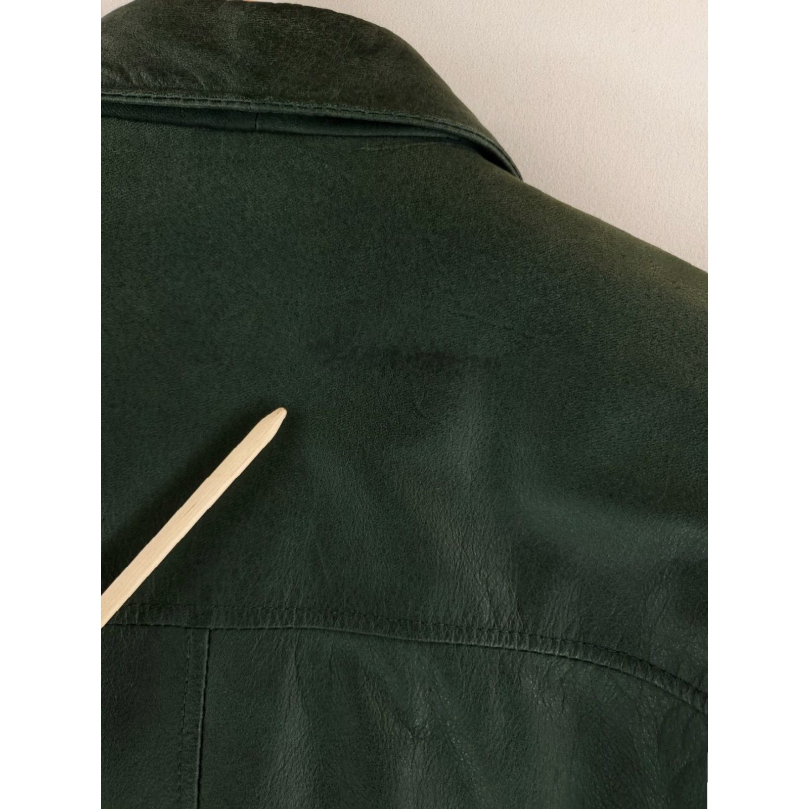 Vintage VINTAGE General Clothing Company Leather Bomber Jacket Green M Mens Revival 90s Scuff on back Size US M / EU 48-50 / 2 - 5 Thumbnail